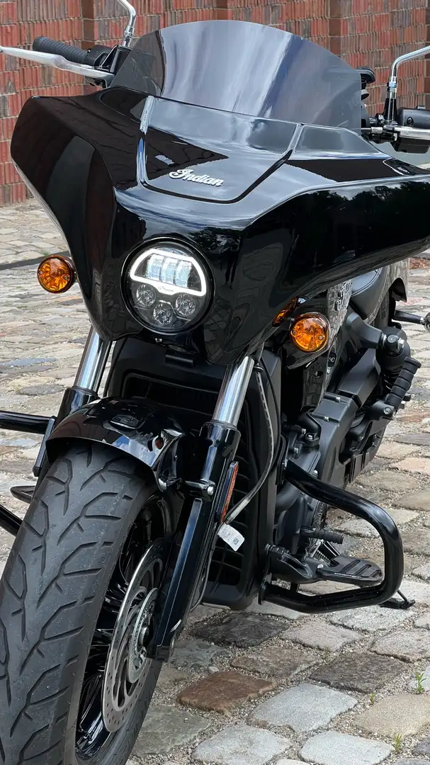 Indian Scout Scout Sixty Bobber 1. Hand Schwarz - 1