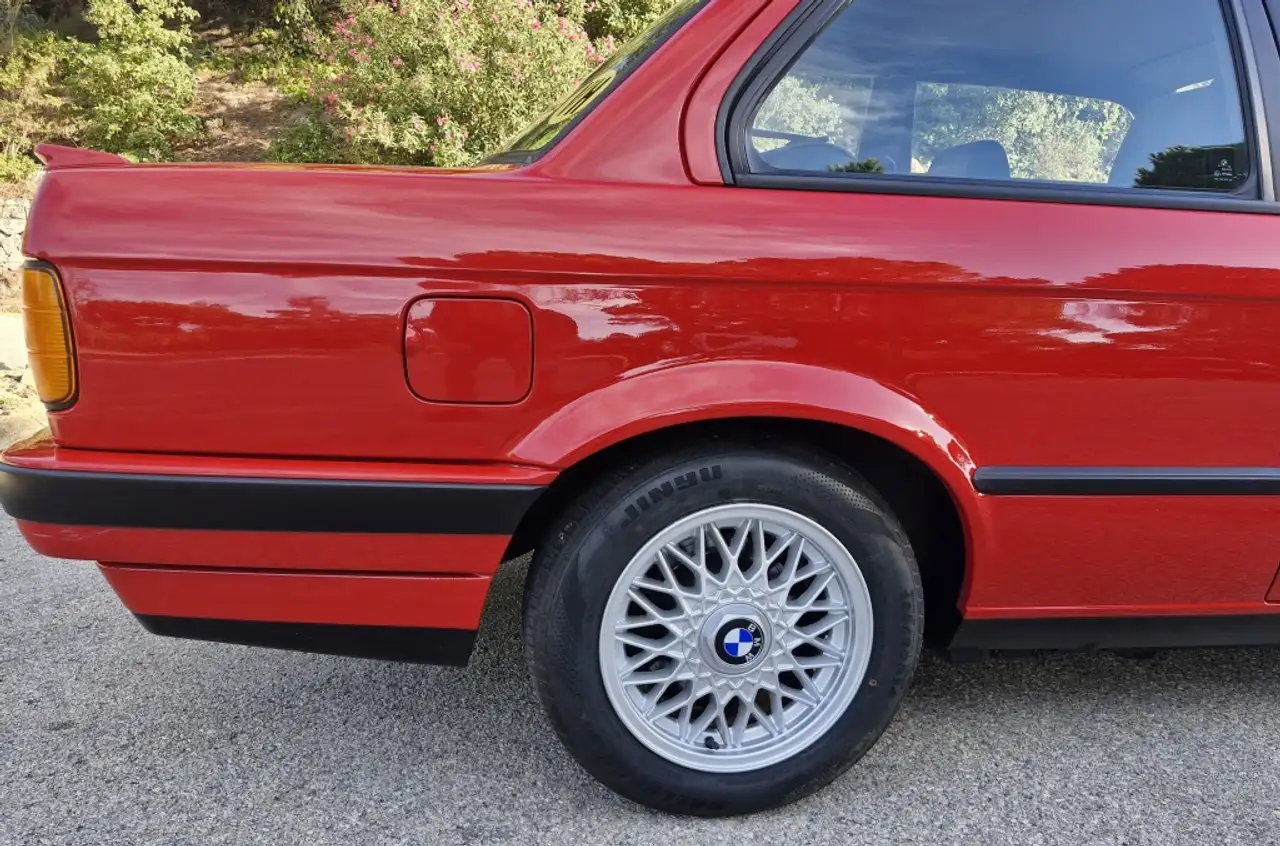 BMW 318i S, foto 10
