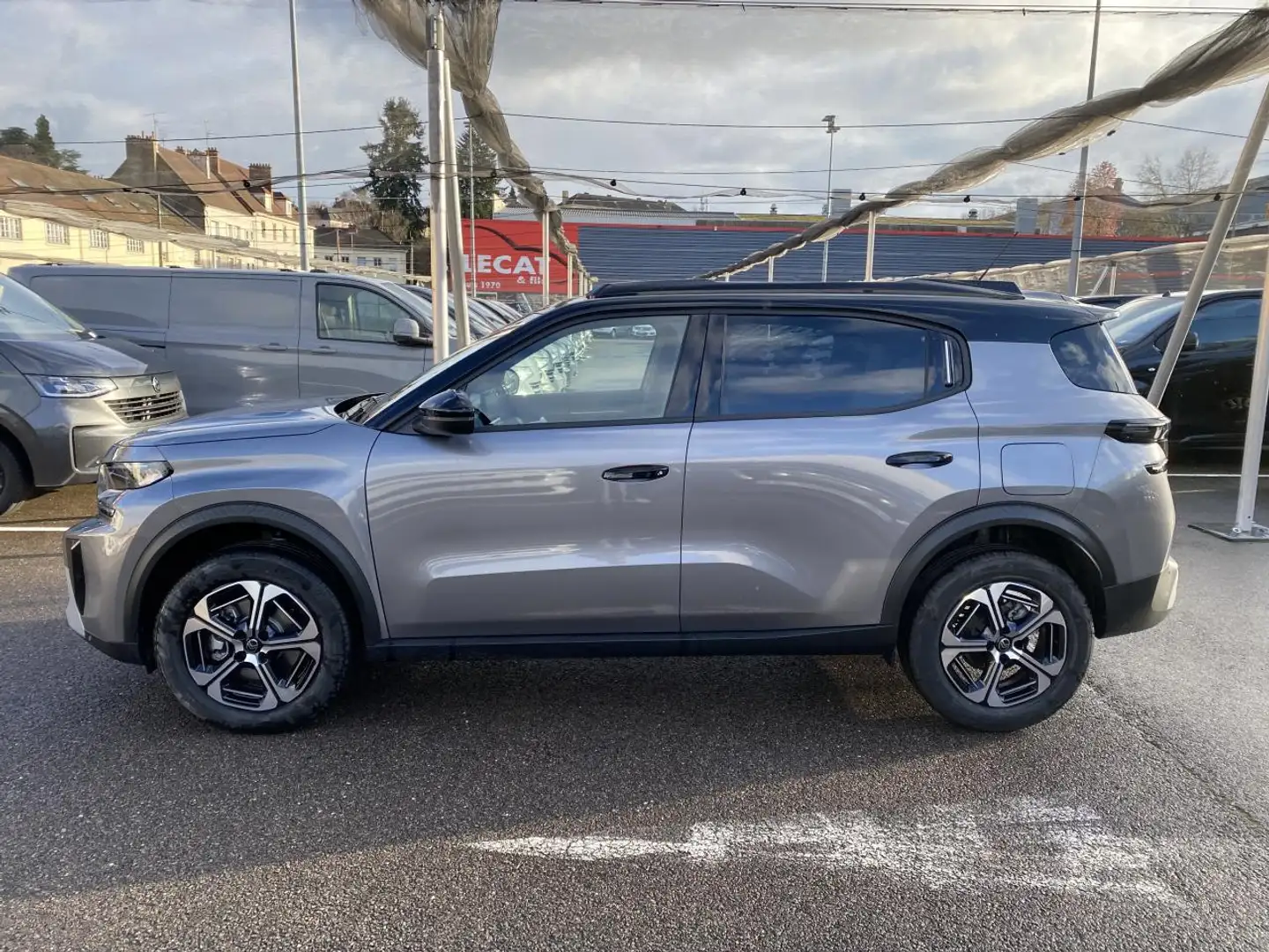 Citroen C3 Aircross II 1.2 HYBRIDE 145 MAX E-DCS6 Gris - 2