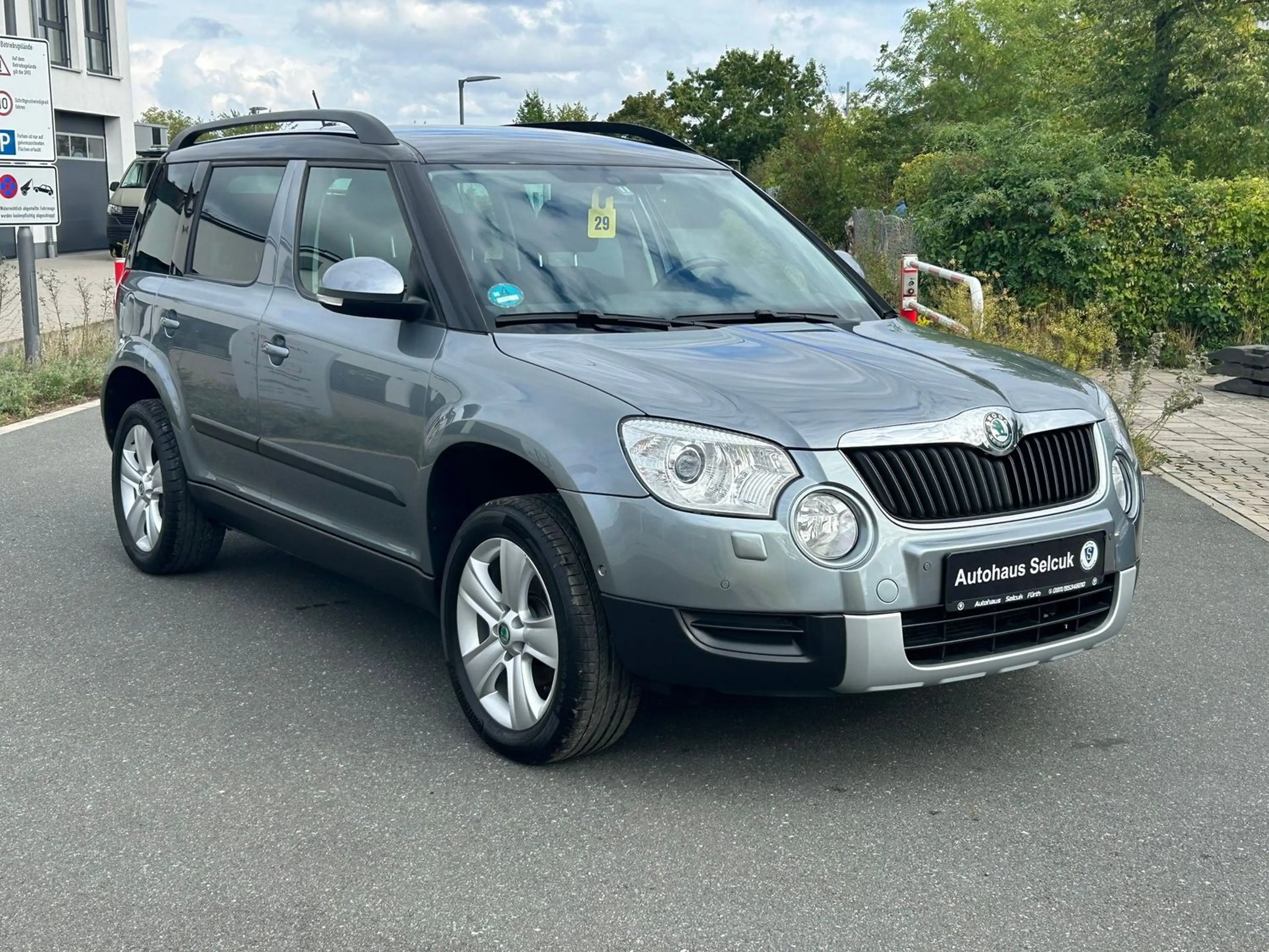 Skoda Yeti Elegance Plus Edition *DSG*Xenon*SHZ*PDC* — photo 4