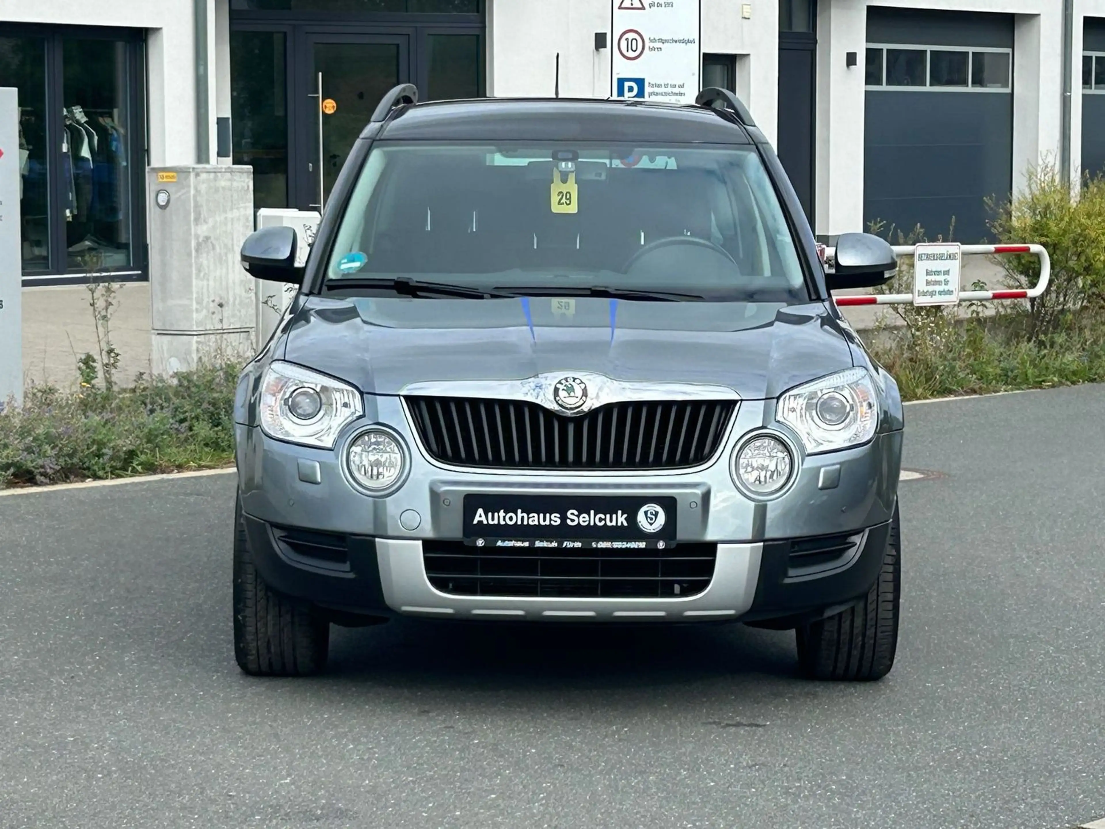 Skoda Yeti Elegance Plus Edition *DSG*Xenon*SHZ*PDC* — photo 3