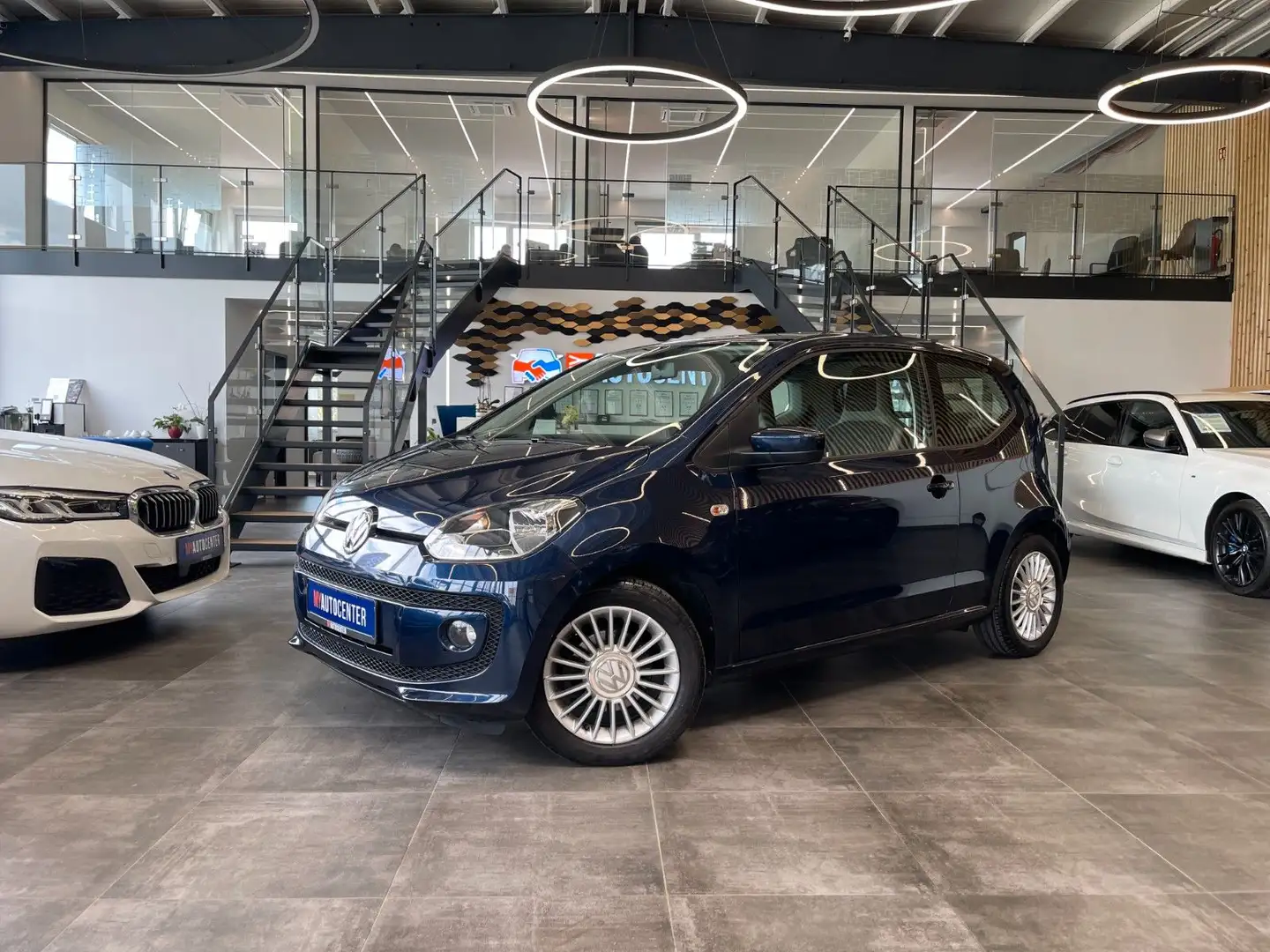Volkswagen up! high up! BMT *KLIMA*SZHZ*TÜV-01/2026* Albastru - 1