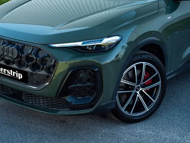 Audi Q5 view 7