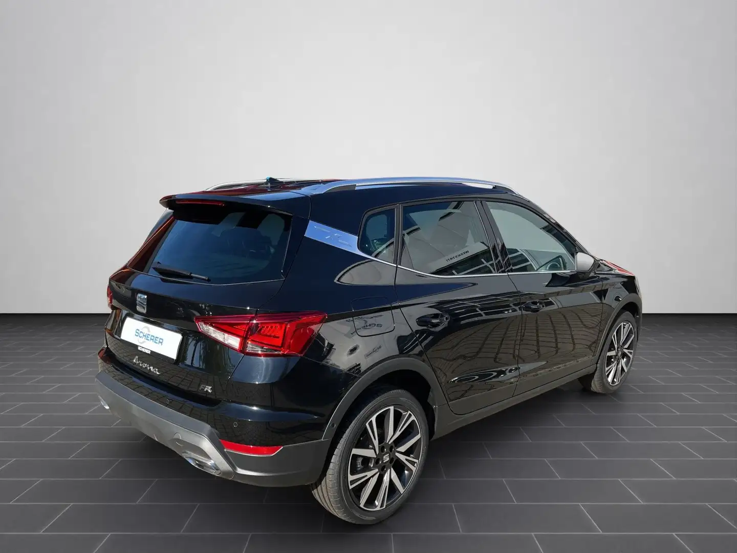 SEAT Arona FR FR 1.0 TSI 115 PS 6-Gang Schwarz - 2
