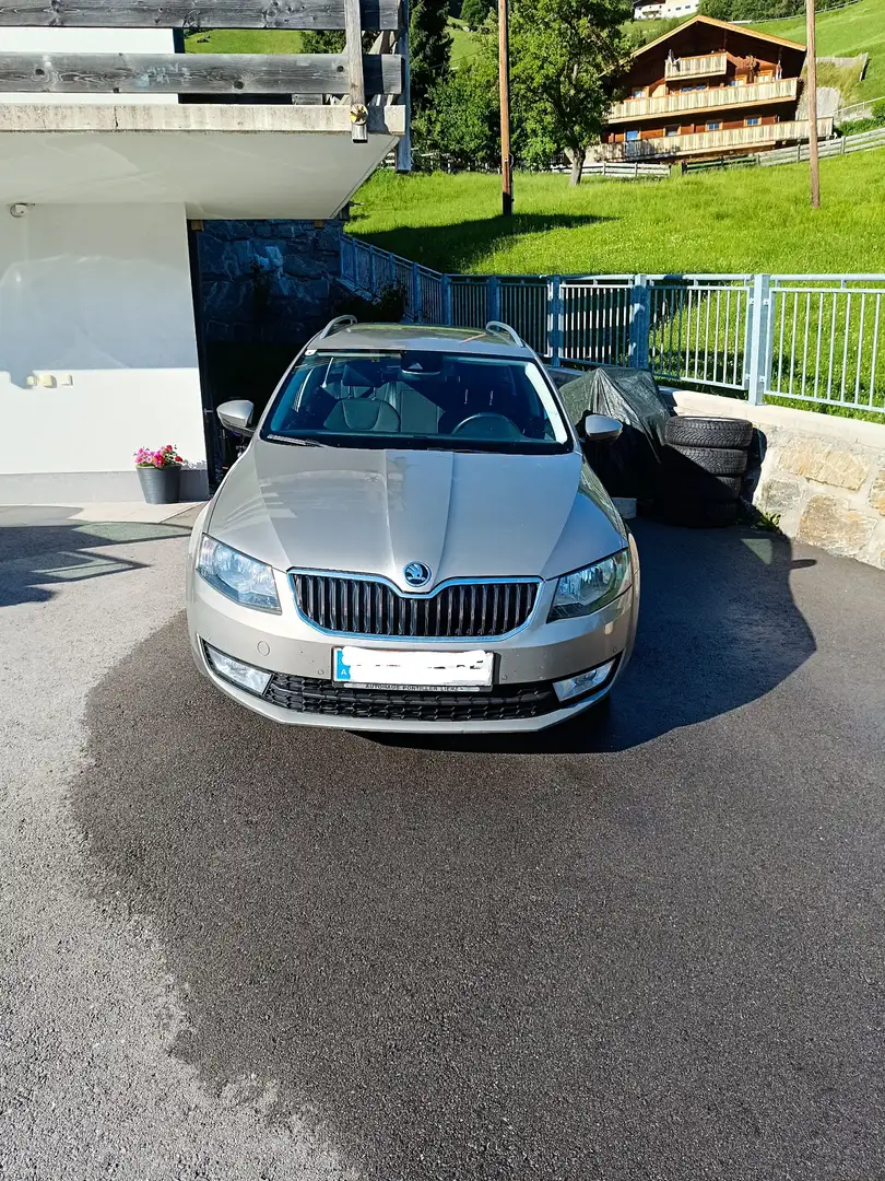 Skoda Octavia Elegance - 1