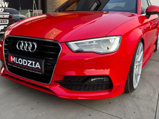 Audi A3 view 9