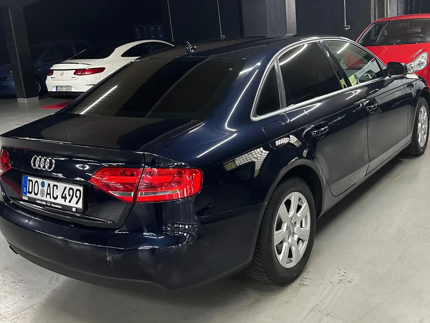 Audi A4 A4 1.8 TFSI multitronicAmbiente Blau - 2