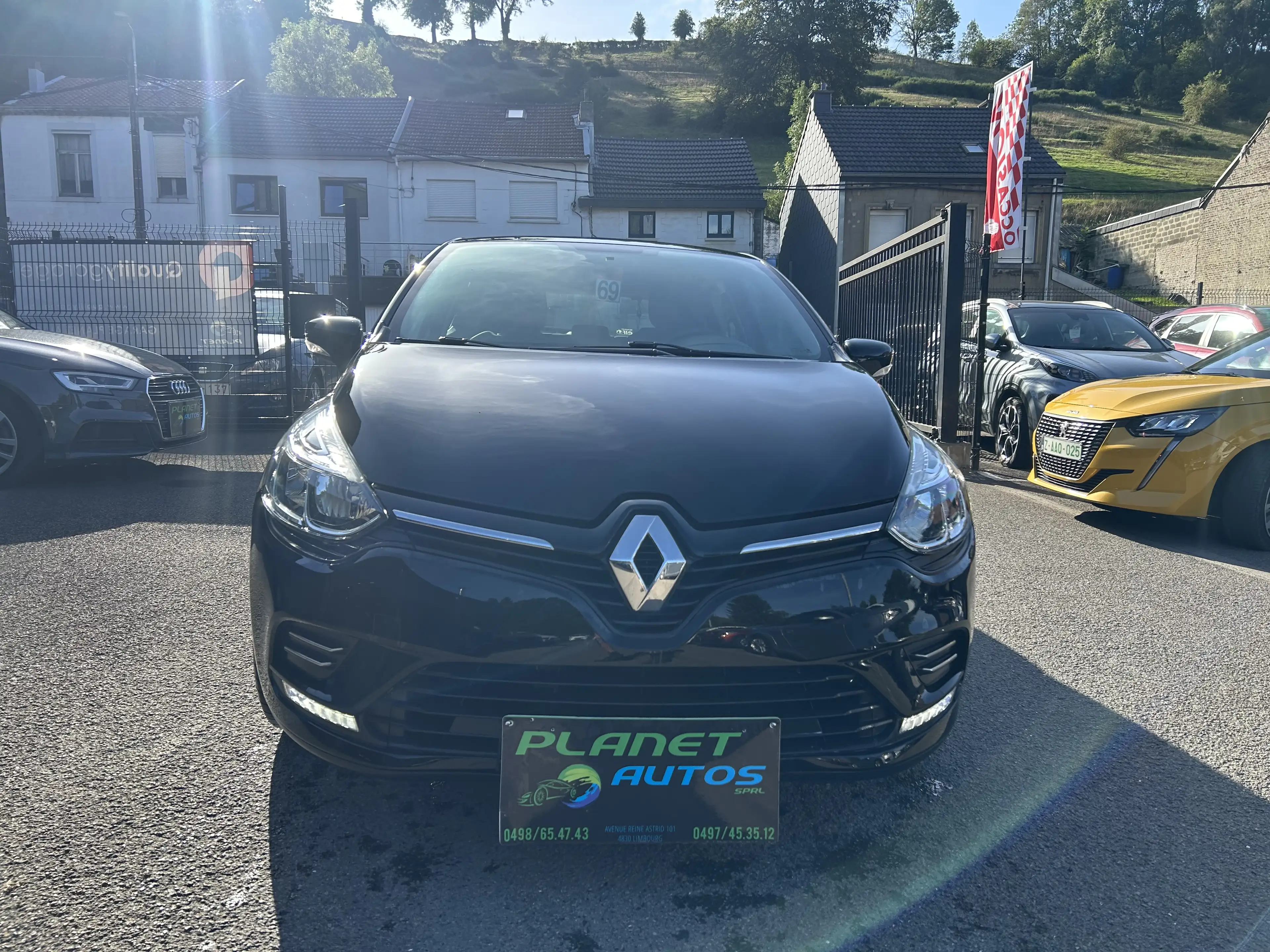 Renault Clio 1.2i 5 PORTES AIRCO BLUETOOTH GPS GARANTIE 12 MOI — photo 2