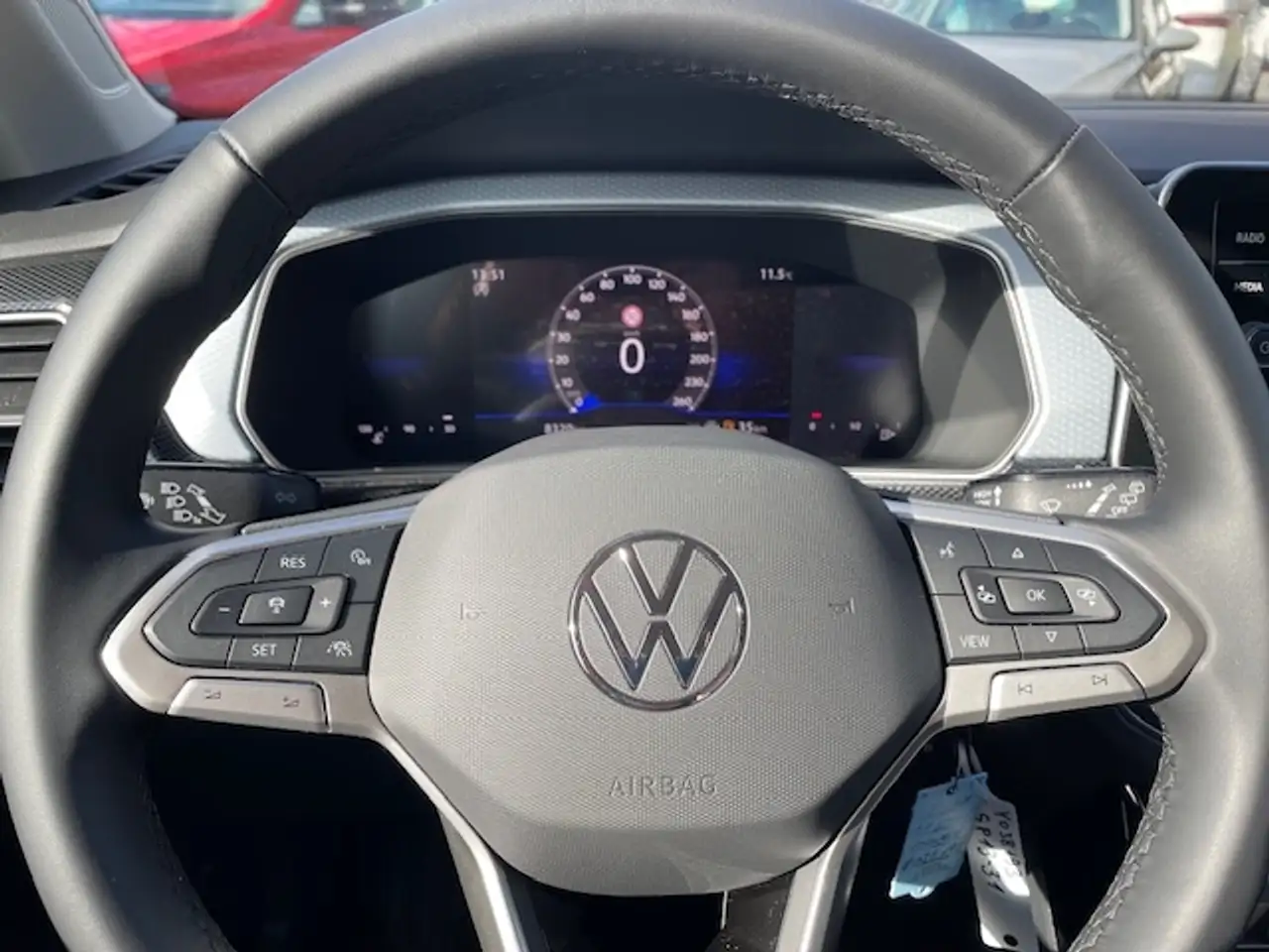 Volkswagen T-Cross 1.0 TSI Goal LED ACC Apple CarPlay Android Auto Me 13