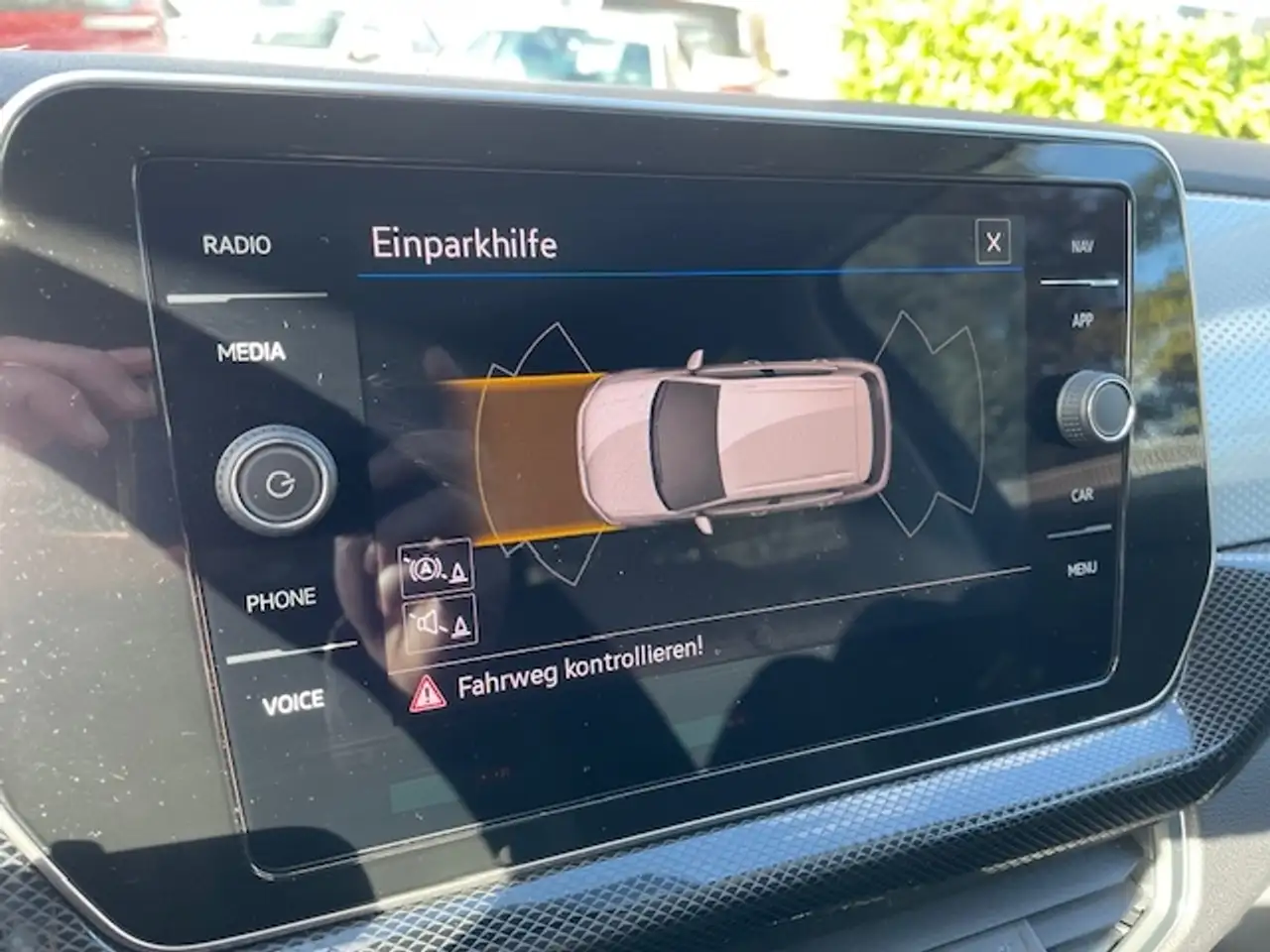 Volkswagen T-Cross 1.0 TSI Goal LED ACC Apple CarPlay Android Auto Me 18