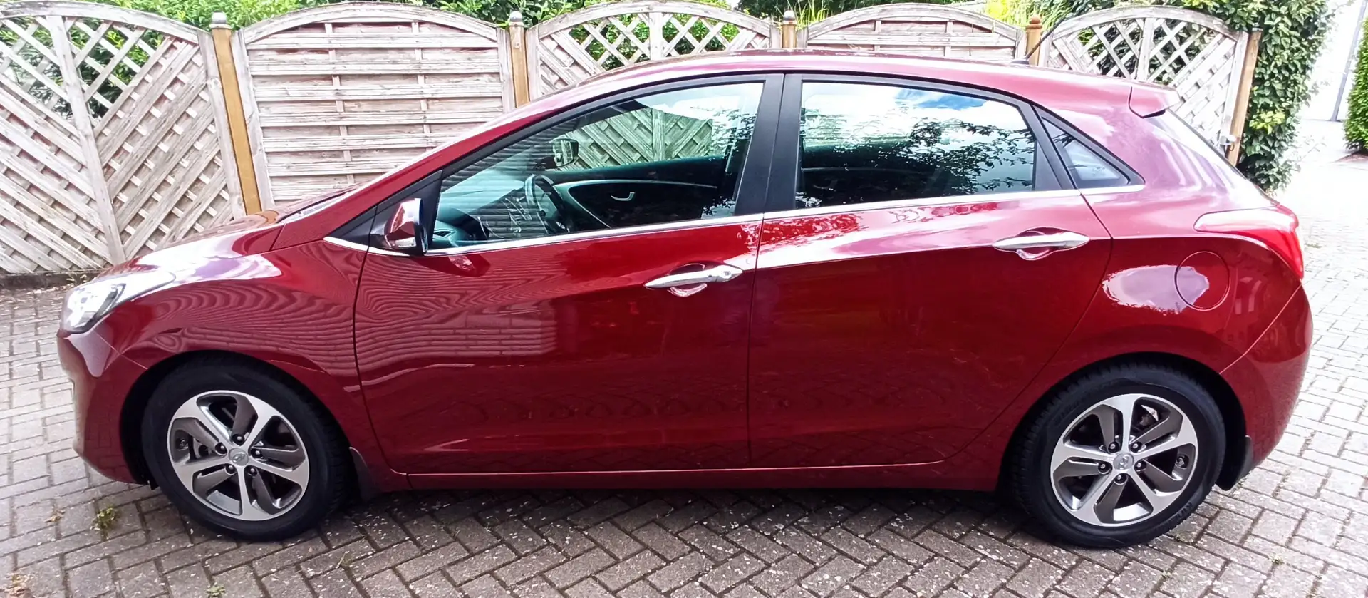 Hyundai i30 i30 1.6 GDI DCT Style Roşu - 2