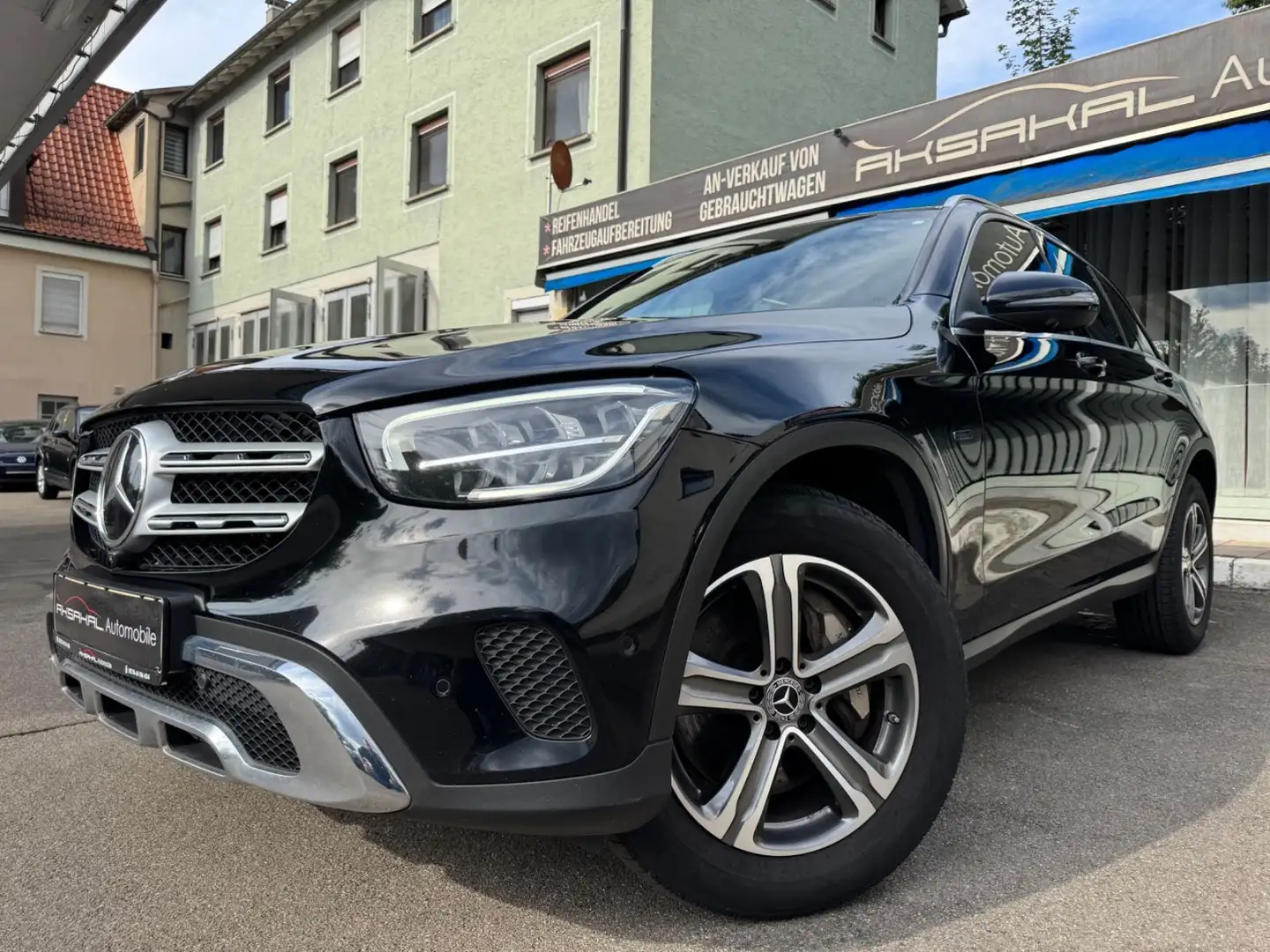 Mercedes-Benz GLC 300 de 4Matic*LED*360 Kamera*Navi*AHK* Nero - 1
