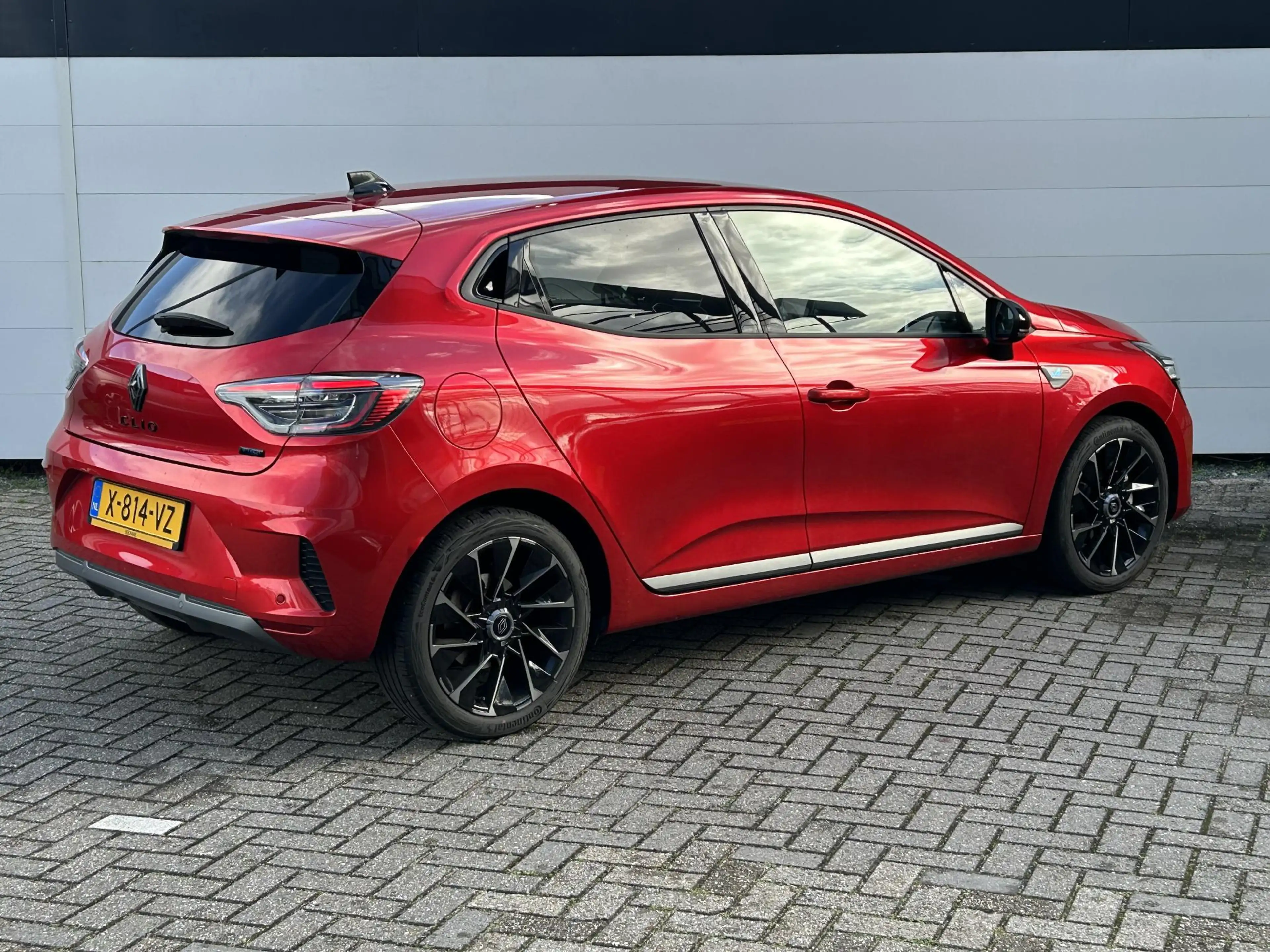 Renault Clio 1.6 E-Tech Full Hybrid 145 esprit Alpine | Groot N — photo 2