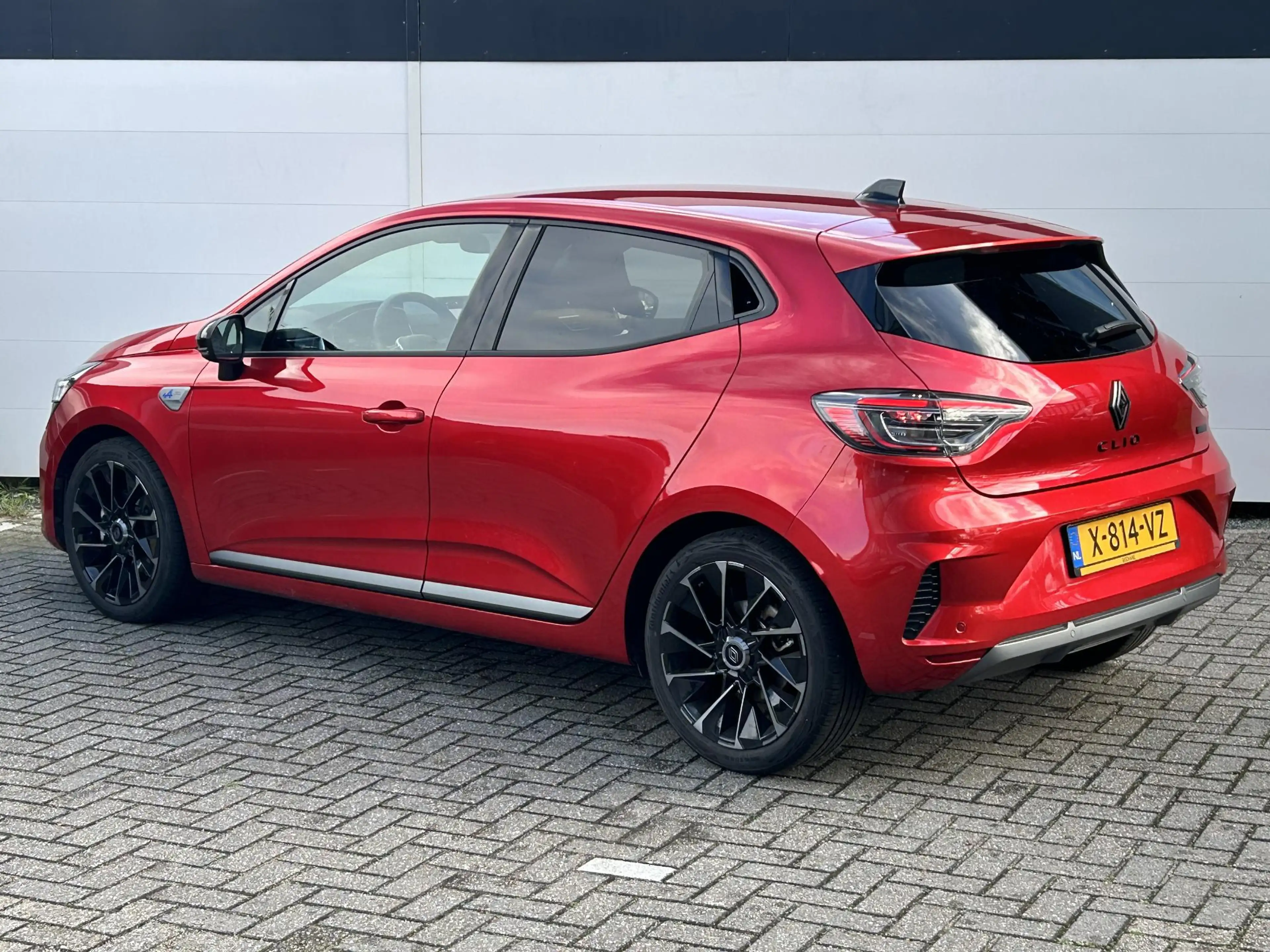 Renault Clio 1.6 E-Tech Full Hybrid 145 esprit Alpine | Groot N — photo 6