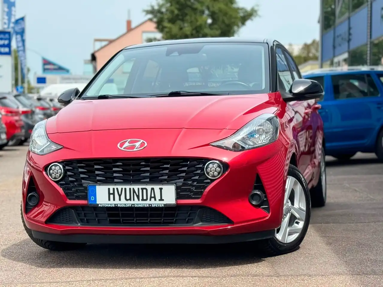 Hyundai i10 1,2 AT NAVI/CAM/PDC/SHZ/LHZ/4SEASON/GARANTIE
