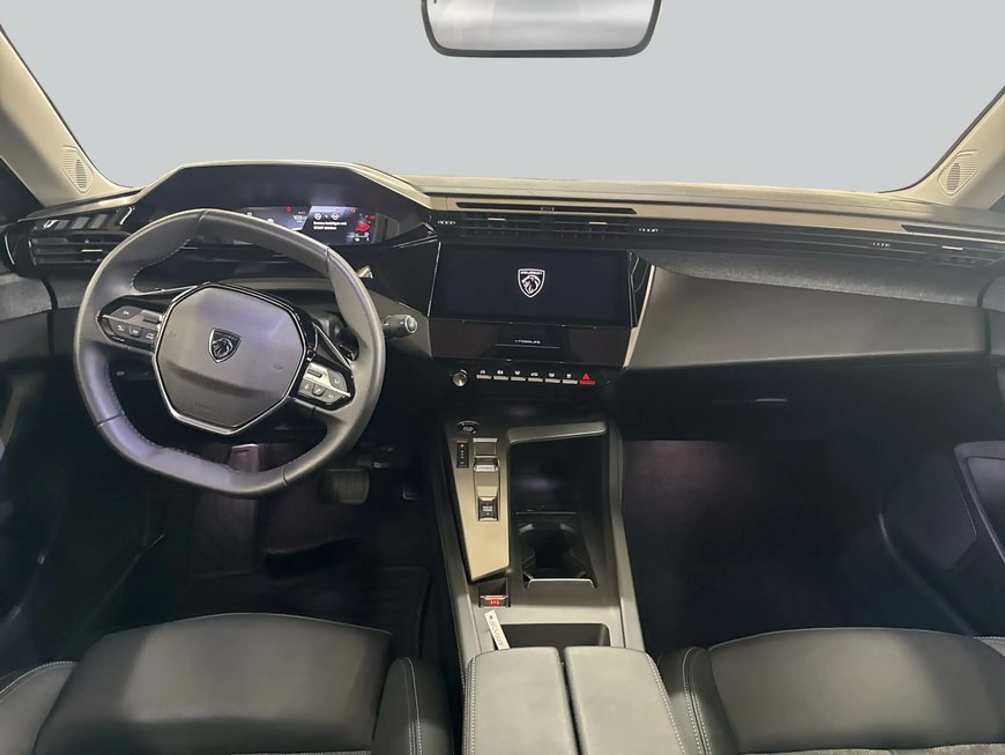 Peugeot 408 PureTech 130 EAT8 Allure — photo 13
