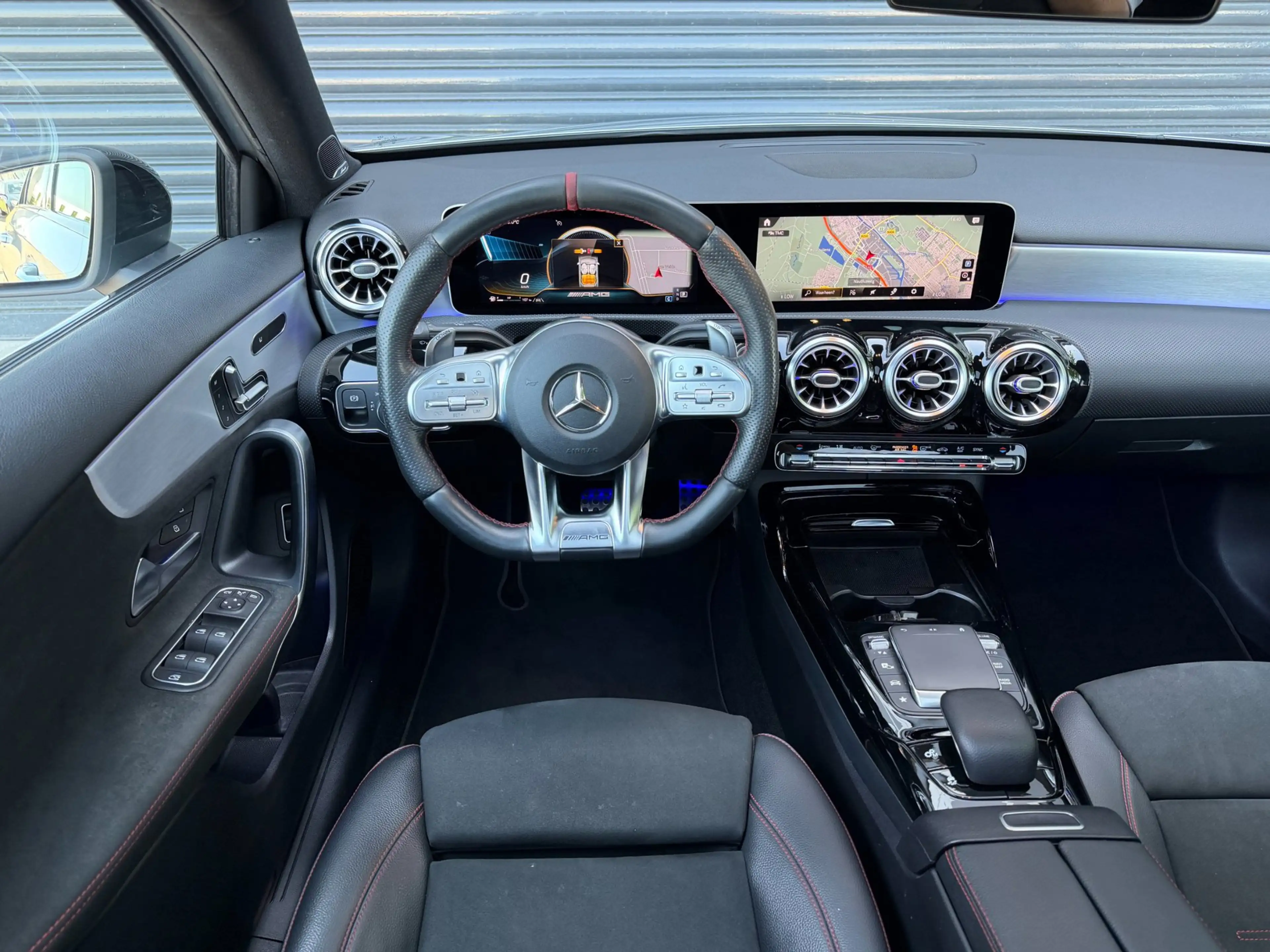 Mercedes-Benz A 35 AMG 4MATIC Premium Plus Pano | Memory | Burmester | Sf — photo 11
