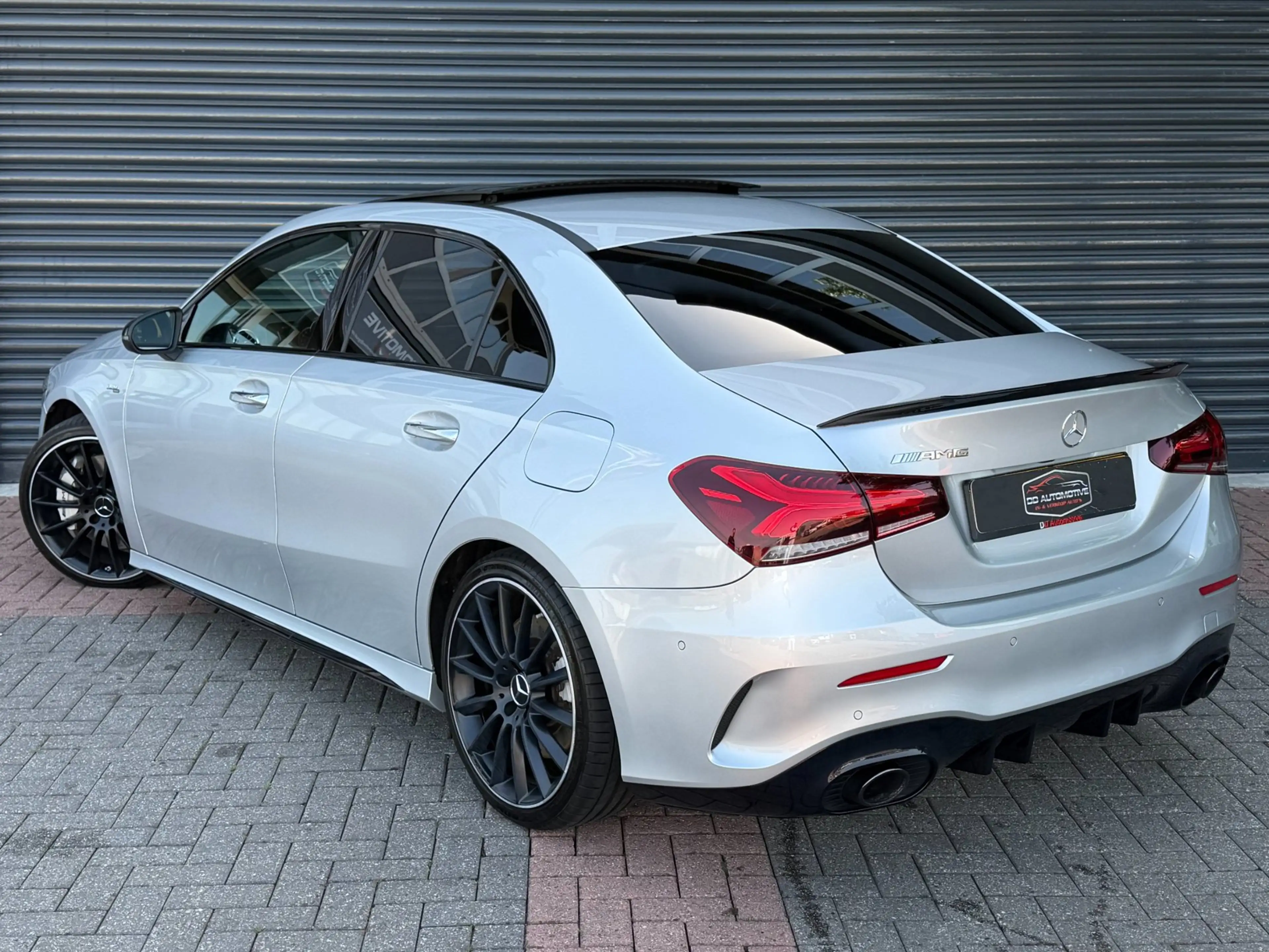 Mercedes-Benz A 35 AMG 4MATIC Premium Plus Pano | Memory | Burmester | Sf — photo 5