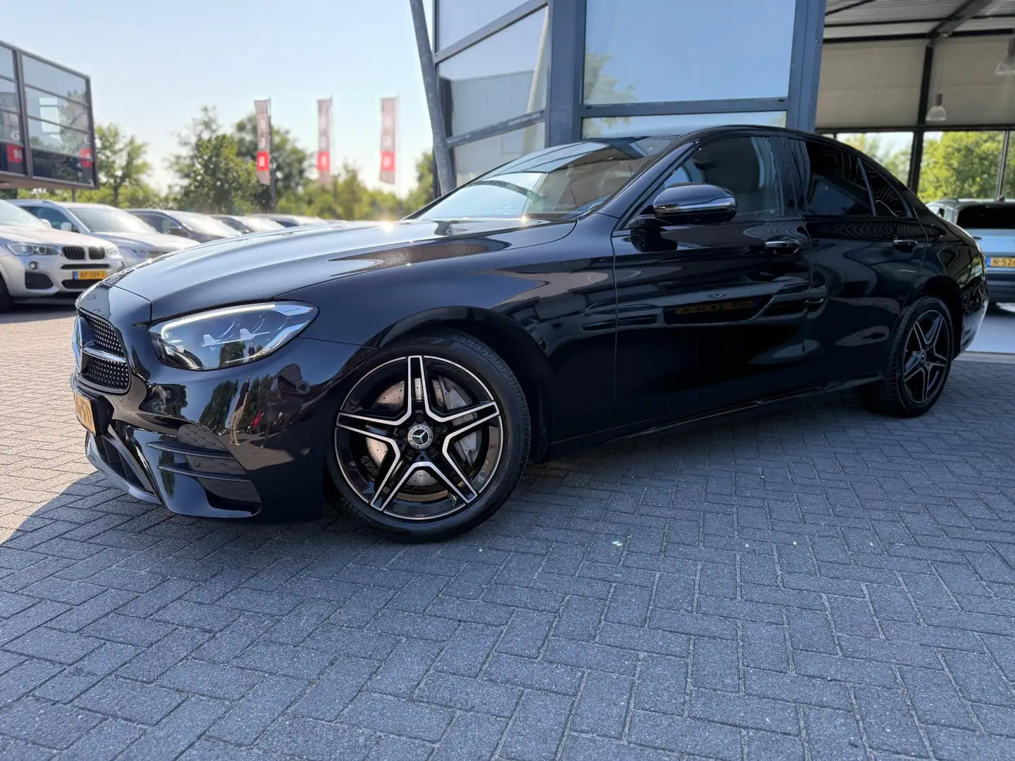 Mercedes-Benz E 200 Business Solution AMG | ORG NL | Widescreen | BTW Zwart - 2