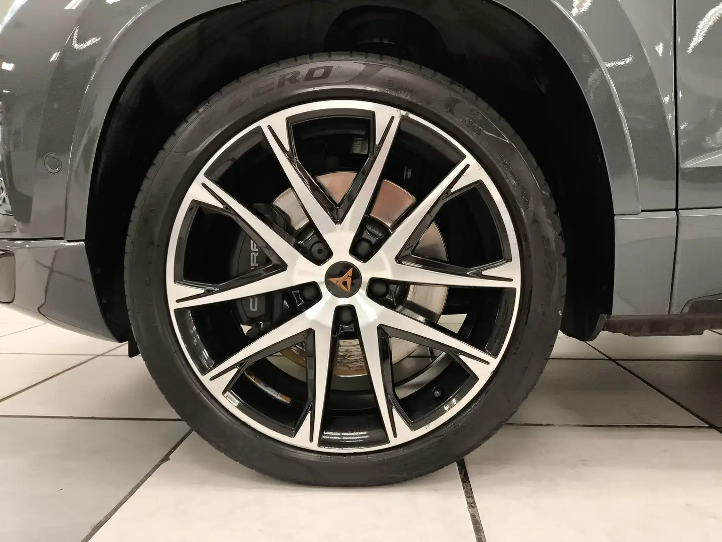 CUPRA Ateca 2.0 TSI 300 DSG 4DRIVE Gris - 2