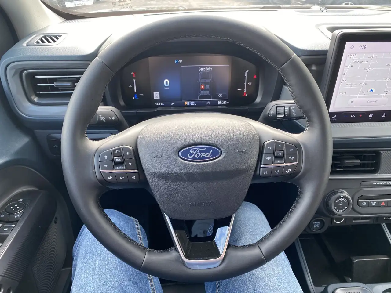 Ford Maverick снимка Ford Maverick
