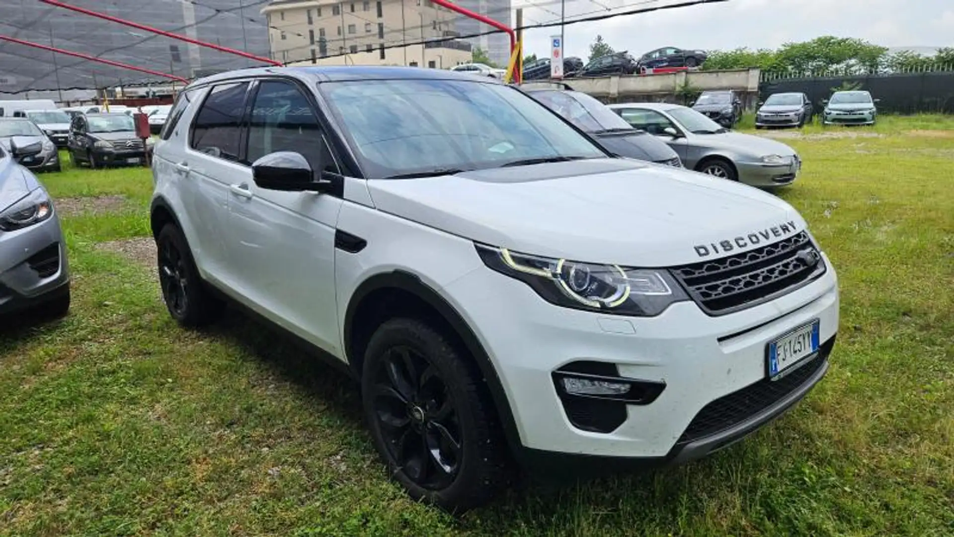 Land Rover Discovery Sport 2.0 td4 HSE Luxury awd 180cv auto Noir - 1