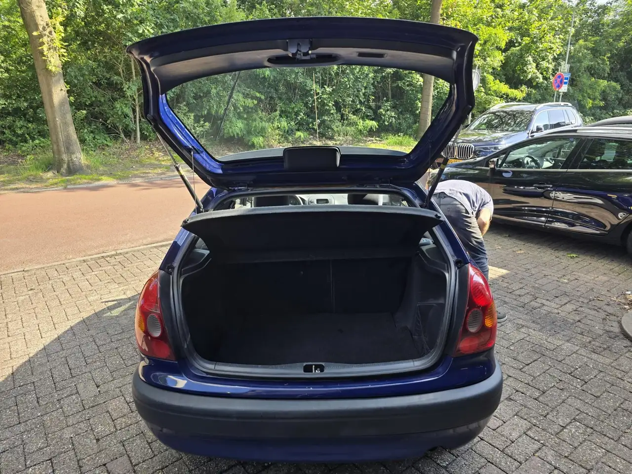Toyota Corolla 1.9 D Terra UNIEK LAGE KM STAND | NAP | NIEUWE APK, foto 7