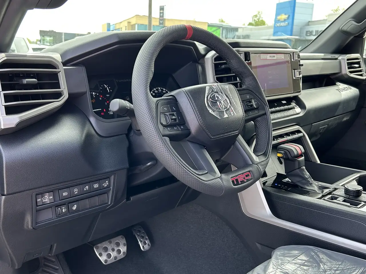 Toyota Tundra снимка Toyota Tundra