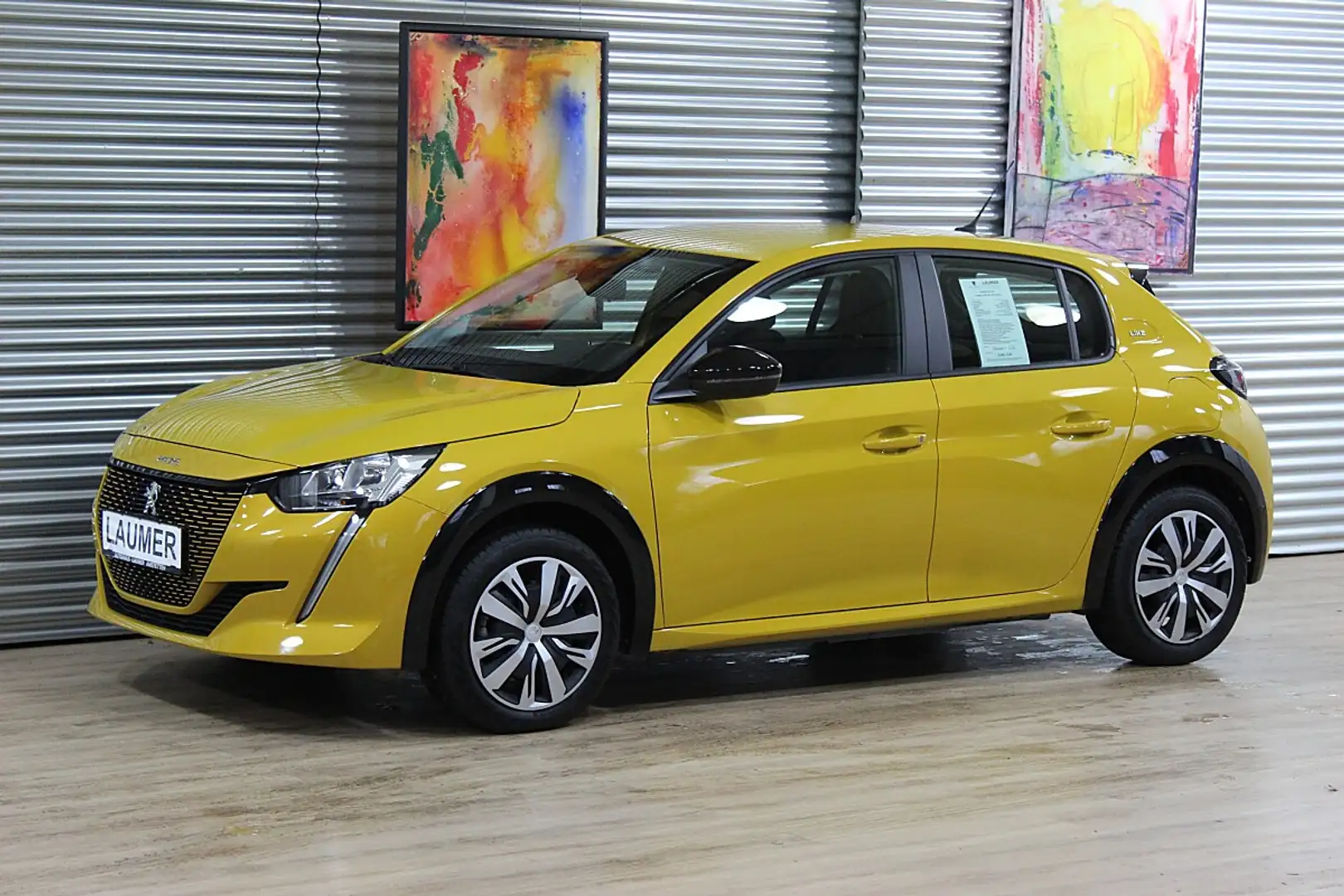 Peugeot e-208 50kWh Style NP 39010 EUR (!!) Gelb - 1
