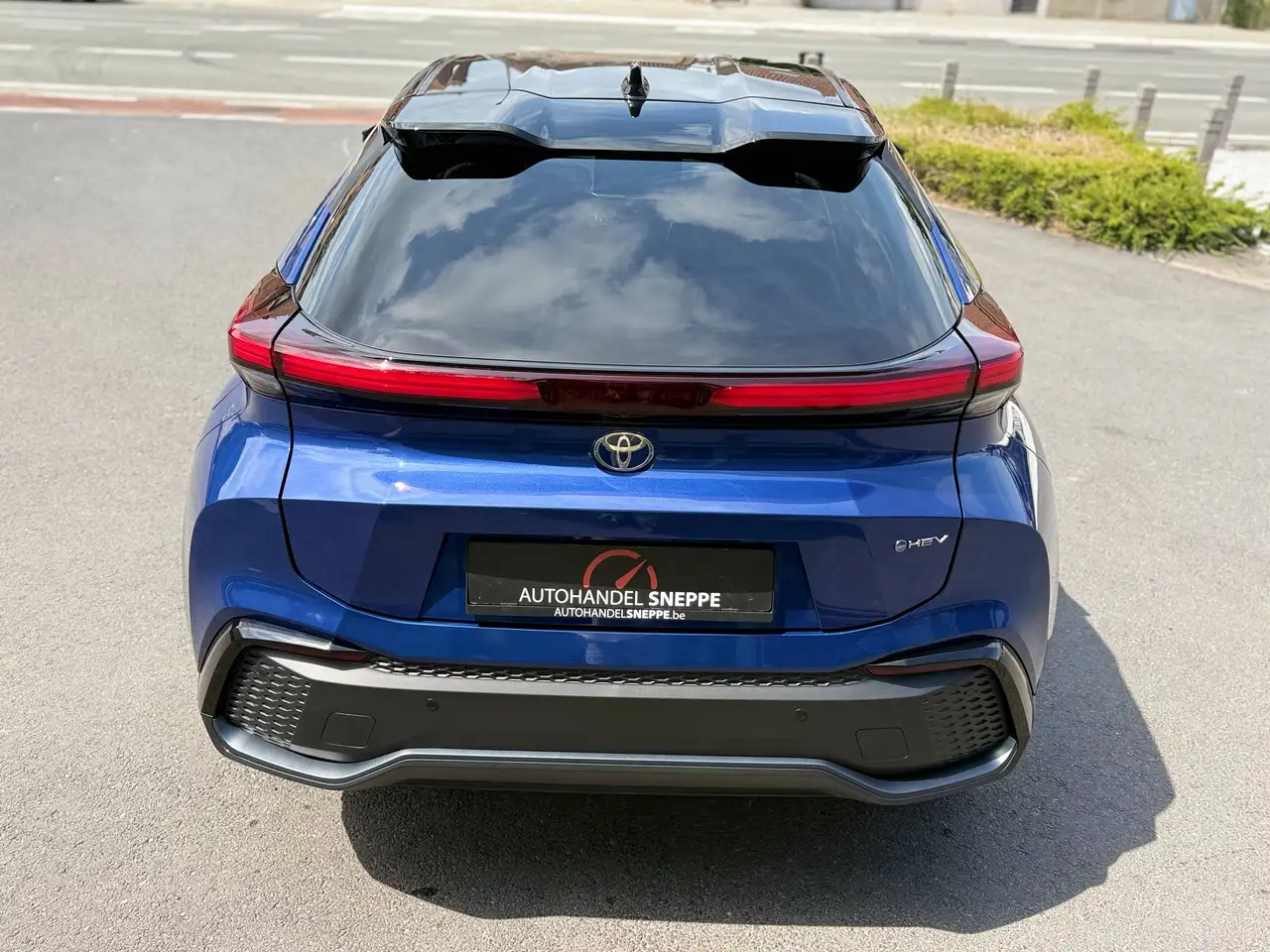 Toyota C-HR 2026 — фото 10