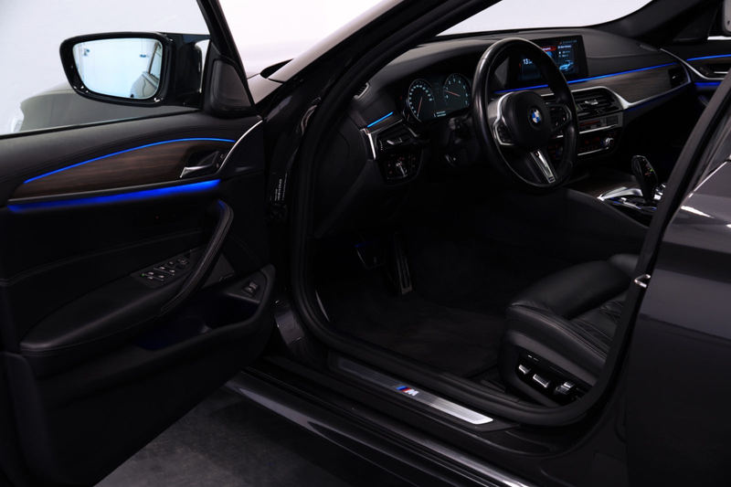 BMW 540 i xDrive M Sport LED/HUD/H&K/PANO/ACC/MEMORY — photo 9