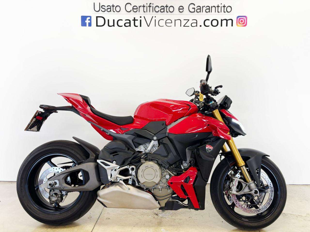 Ducati Streetfighter V4 S DUCATI RED 2026