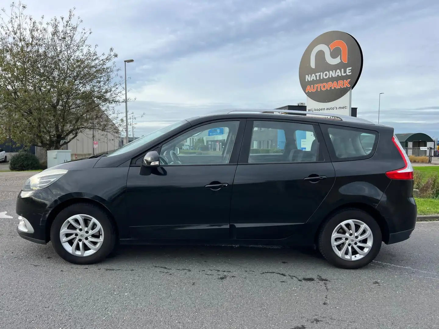 Renault Grand Scenic 2014 * 1.5 dCi Express. 7p. * AIRCO * EXPORT & HAN Zwart - 2
