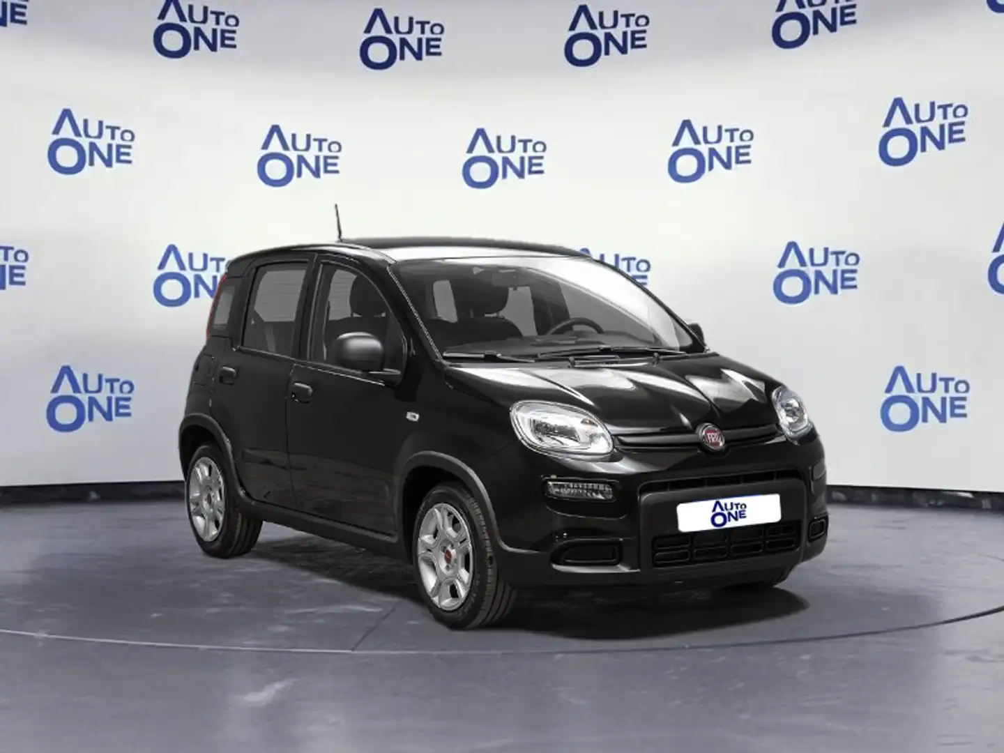 Fiat Panda 1.0 Hybrid 70Cv City St - autoone.it Zwart - 1
