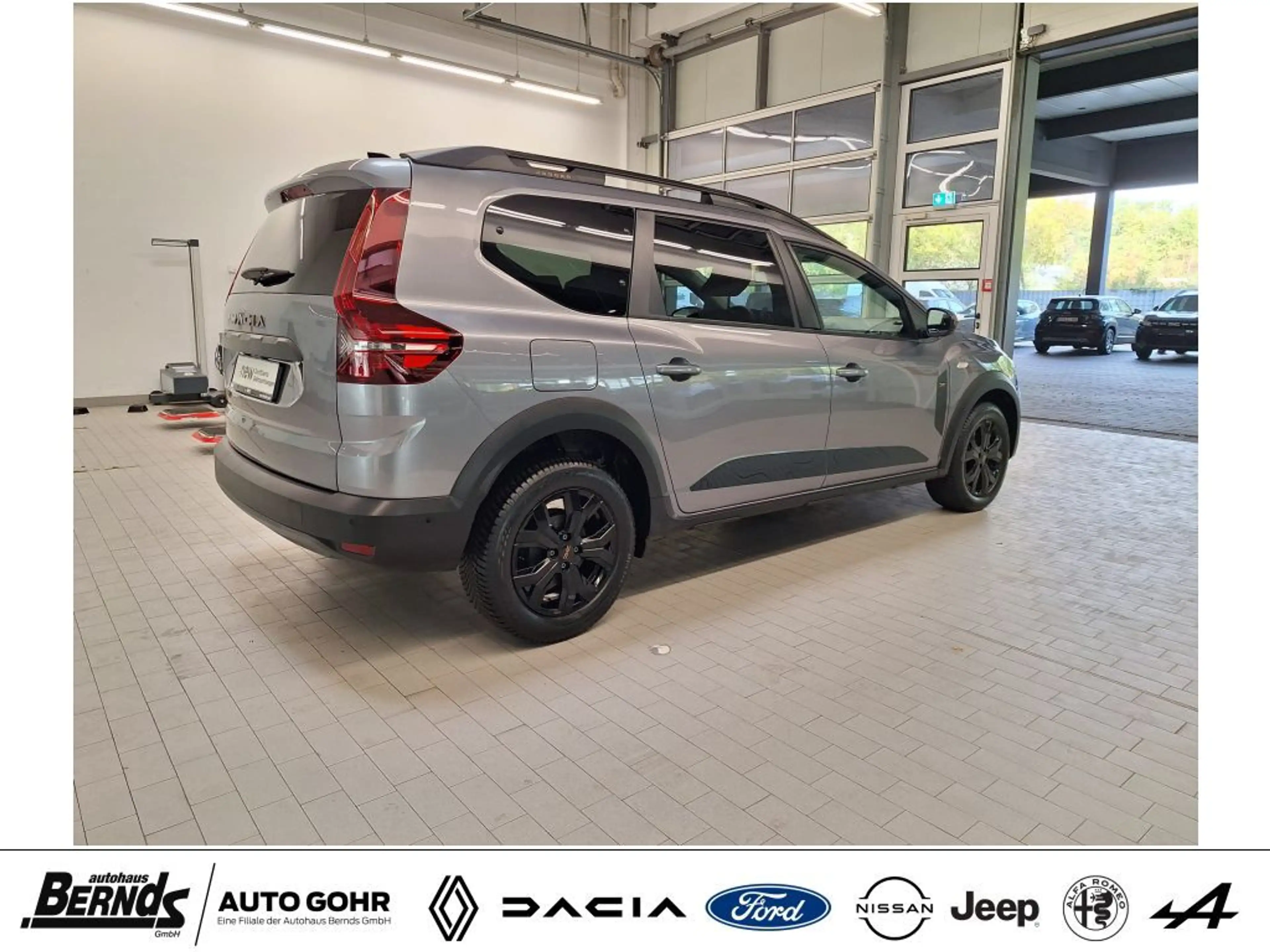 Dacia Jogger TCe 110 (7-Sitzer) Extreme Navi City SHZ uvm. — photo 6