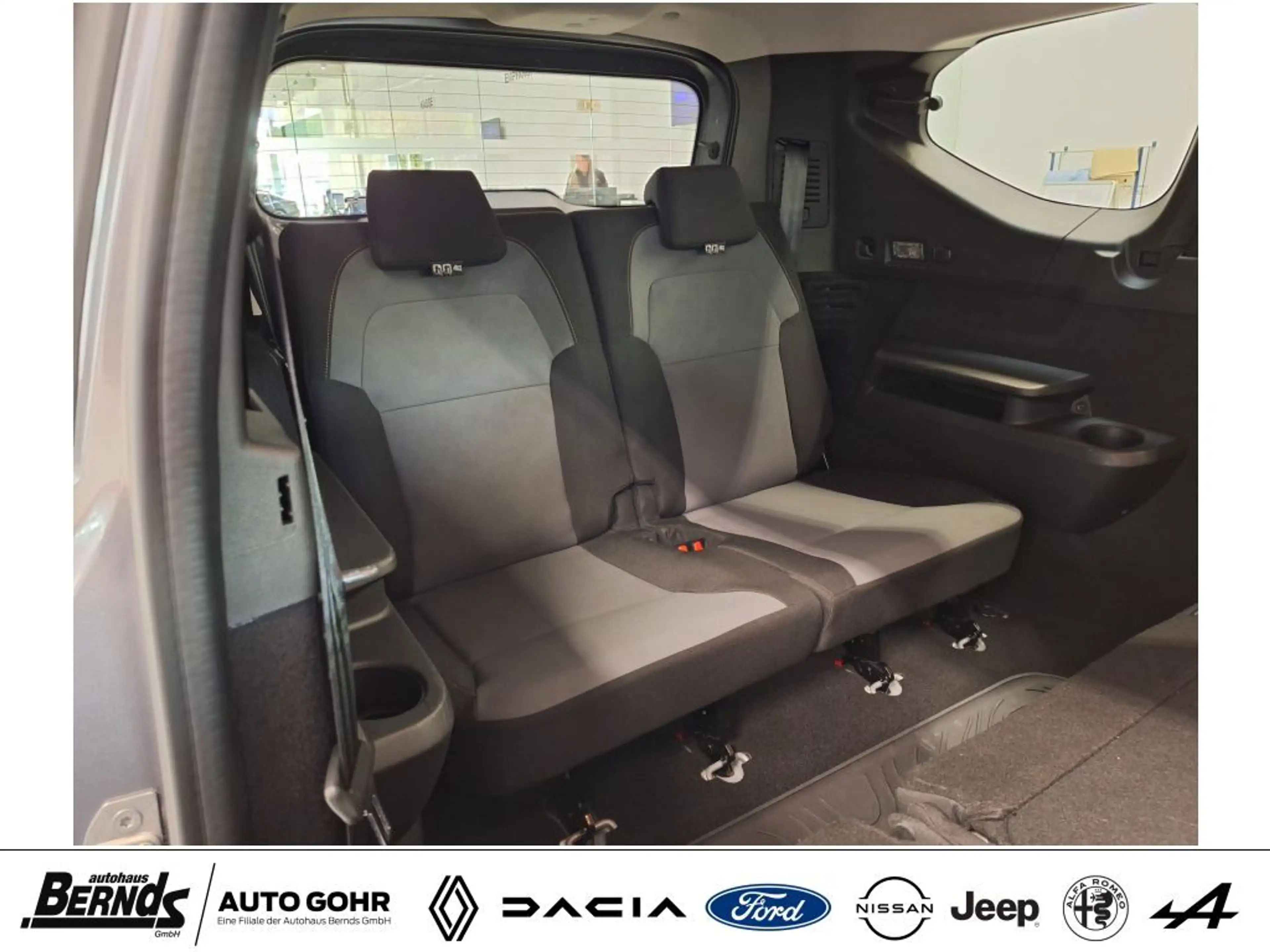 Dacia Jogger TCe 110 (7-Sitzer) Extreme Navi City SHZ uvm. — photo 5