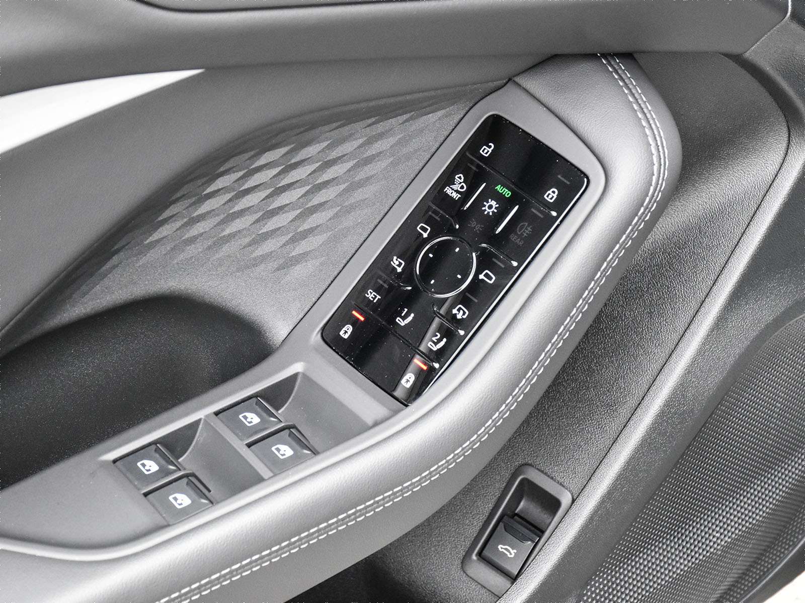 2025 Audi A5 Technik 2.0 TFSI quattro thumb 13