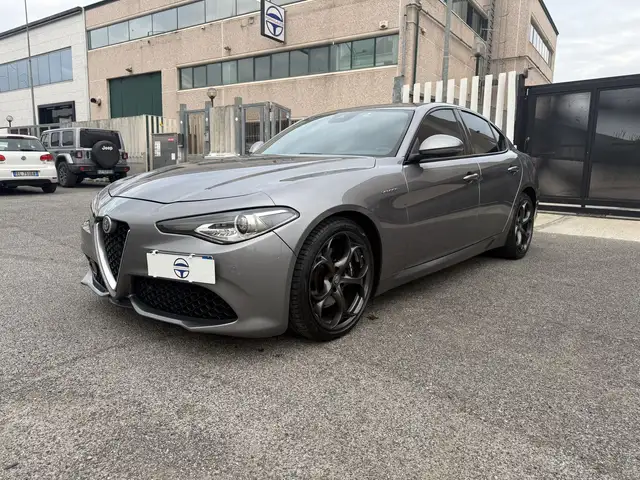 Alfa Romeo Giulia 2.2 Turbo AT8 Q4  Veloce 210cv