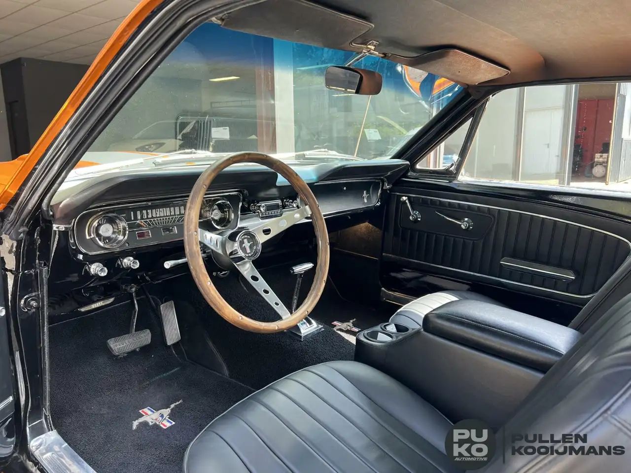 Ford Mustang, foto 2