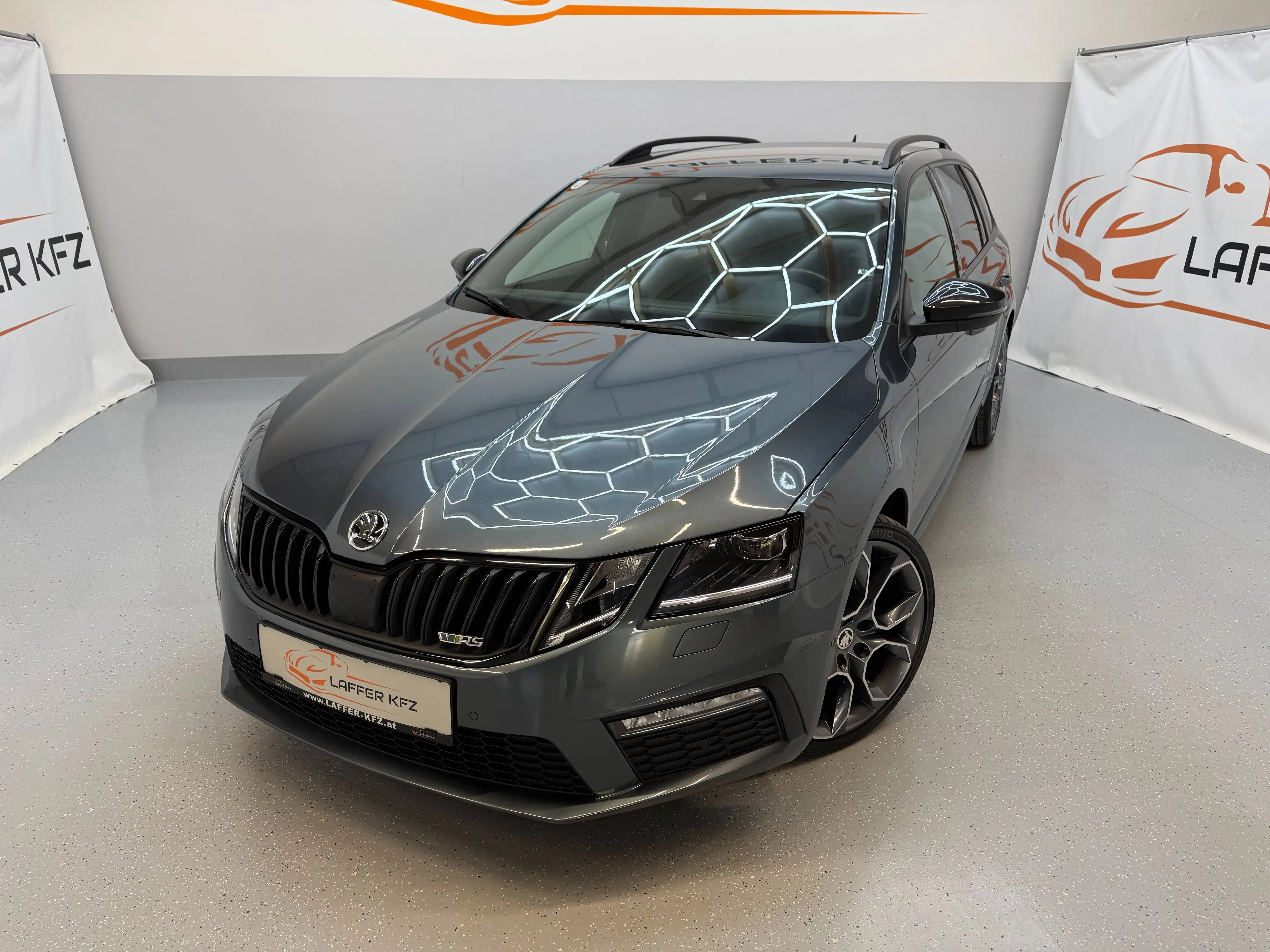 Skoda Octavia Combi RS 4x4 2,0 TDI DSG SITZHZG LENKHZG AHK ACC PDC — photo 3