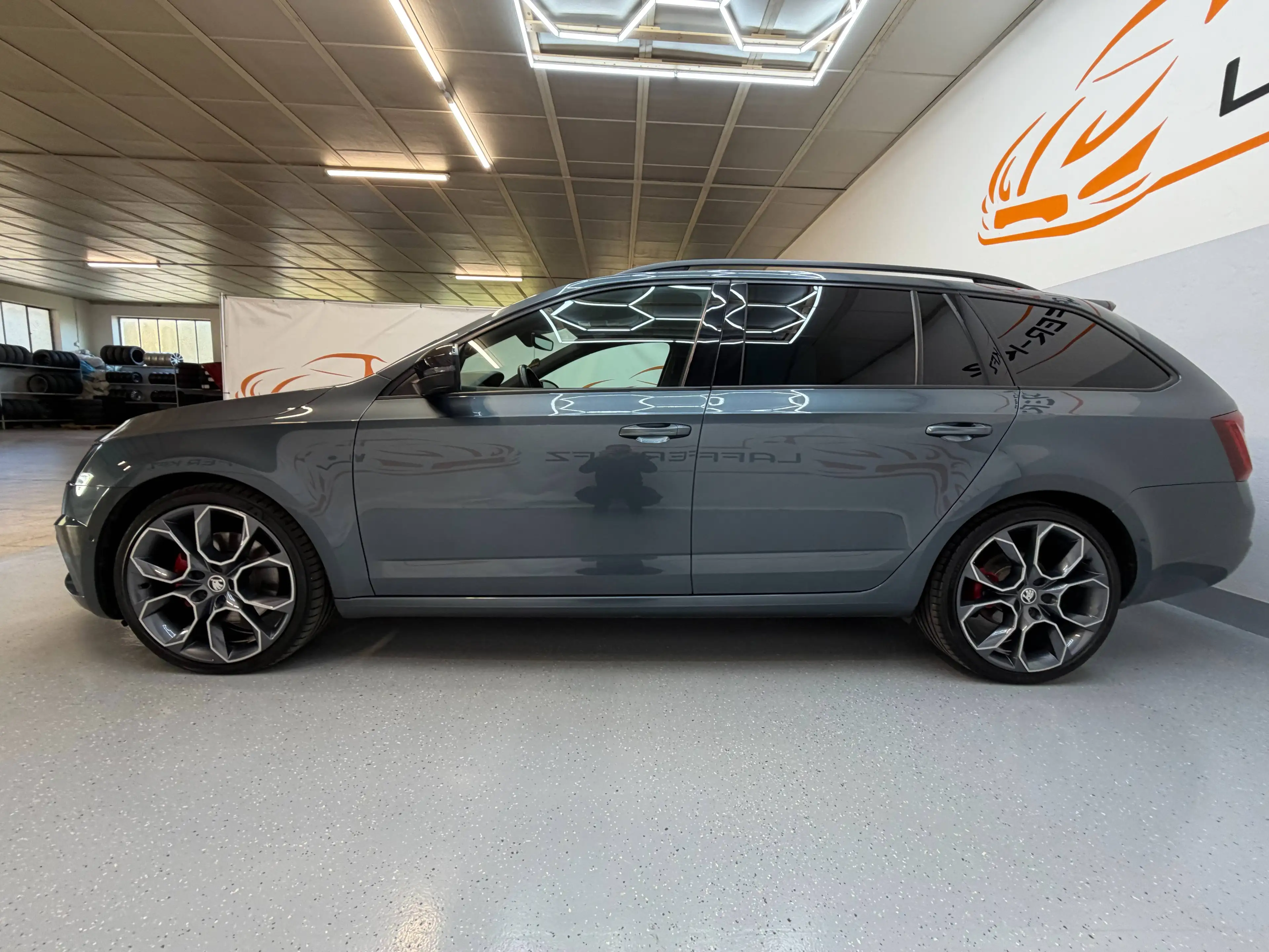 Skoda Octavia Combi RS 4x4 2,0 TDI DSG SITZHZG LENKHZG AHK ACC PDC — photo 12