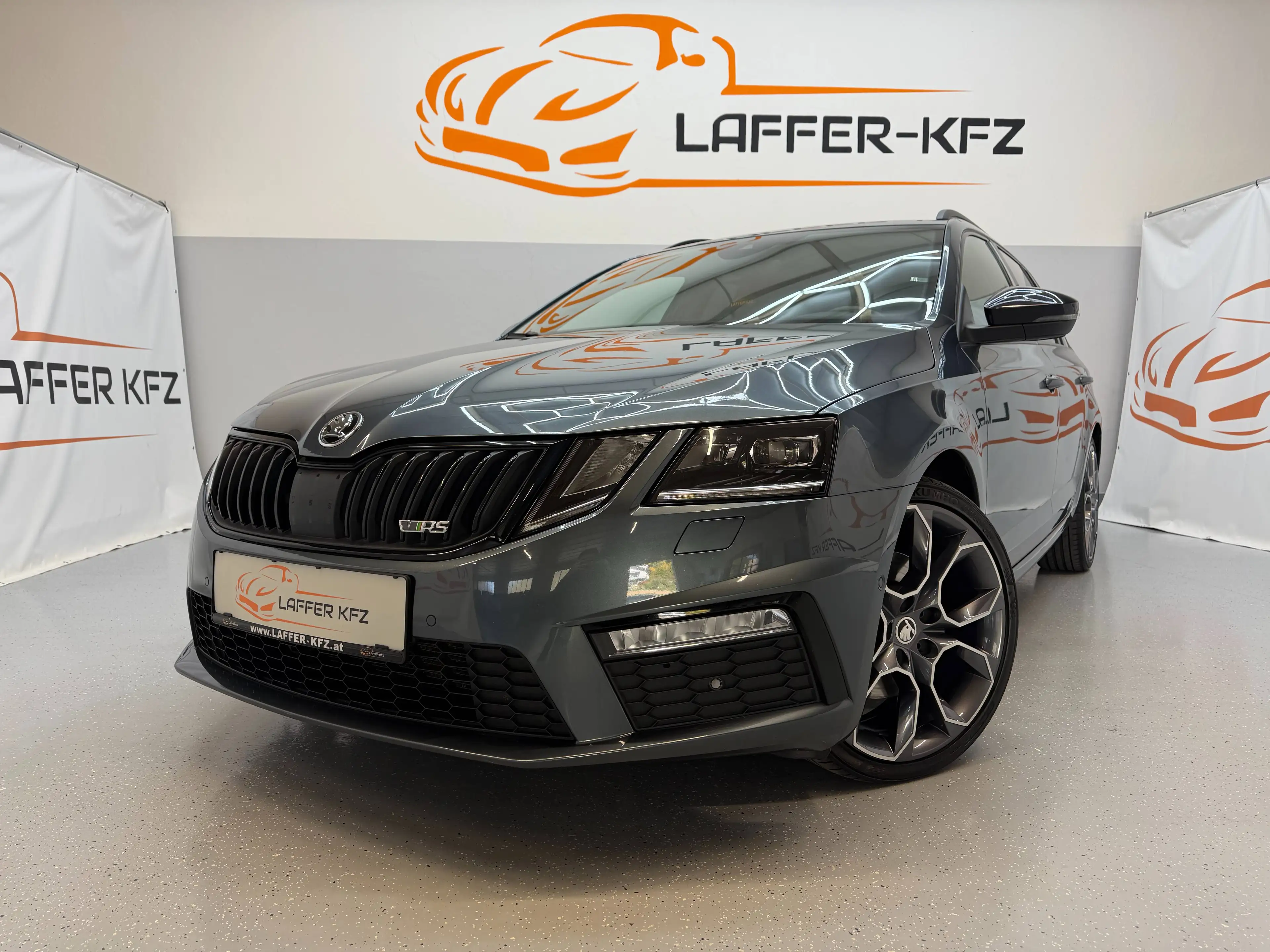 Skoda Octavia Combi RS 4x4 2,0 TDI DSG SITZHZG LENKHZG AHK ACC PDC — photo 4