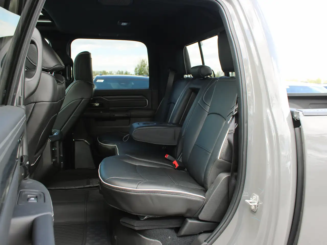 RAM 2500 photo RAM 2500