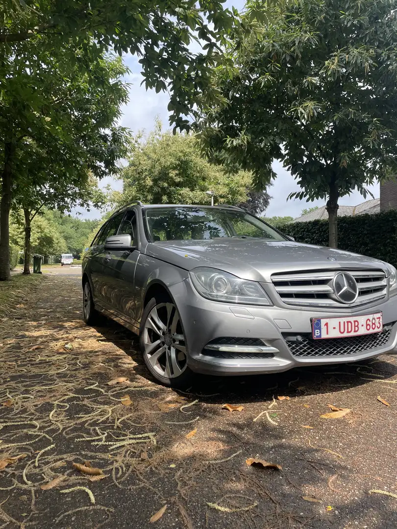 Mercedes-Benz C 200 T CDI DPF (BlueEFFICIENCY) 7G-TRONIC Avantgarde - 2