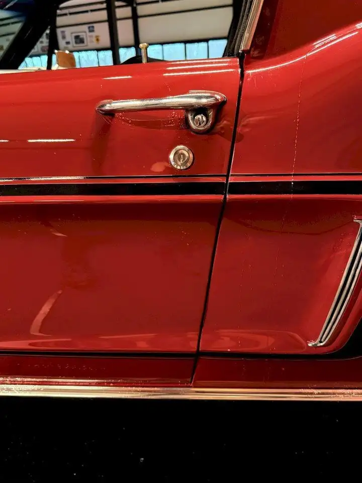 Ford Mustang Fastback, foto 11