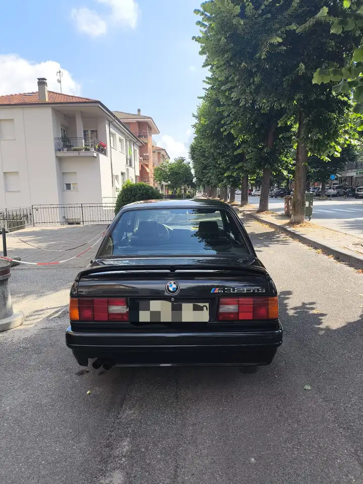BMW 320is, foto 5