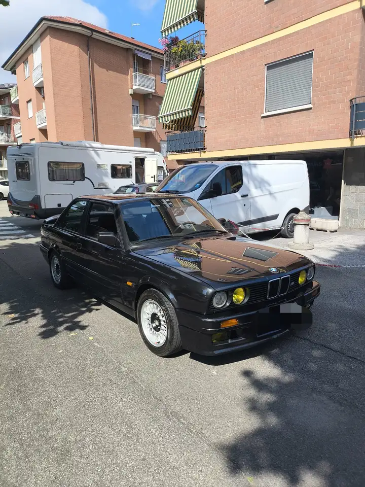 BMW 320is, foto 3
