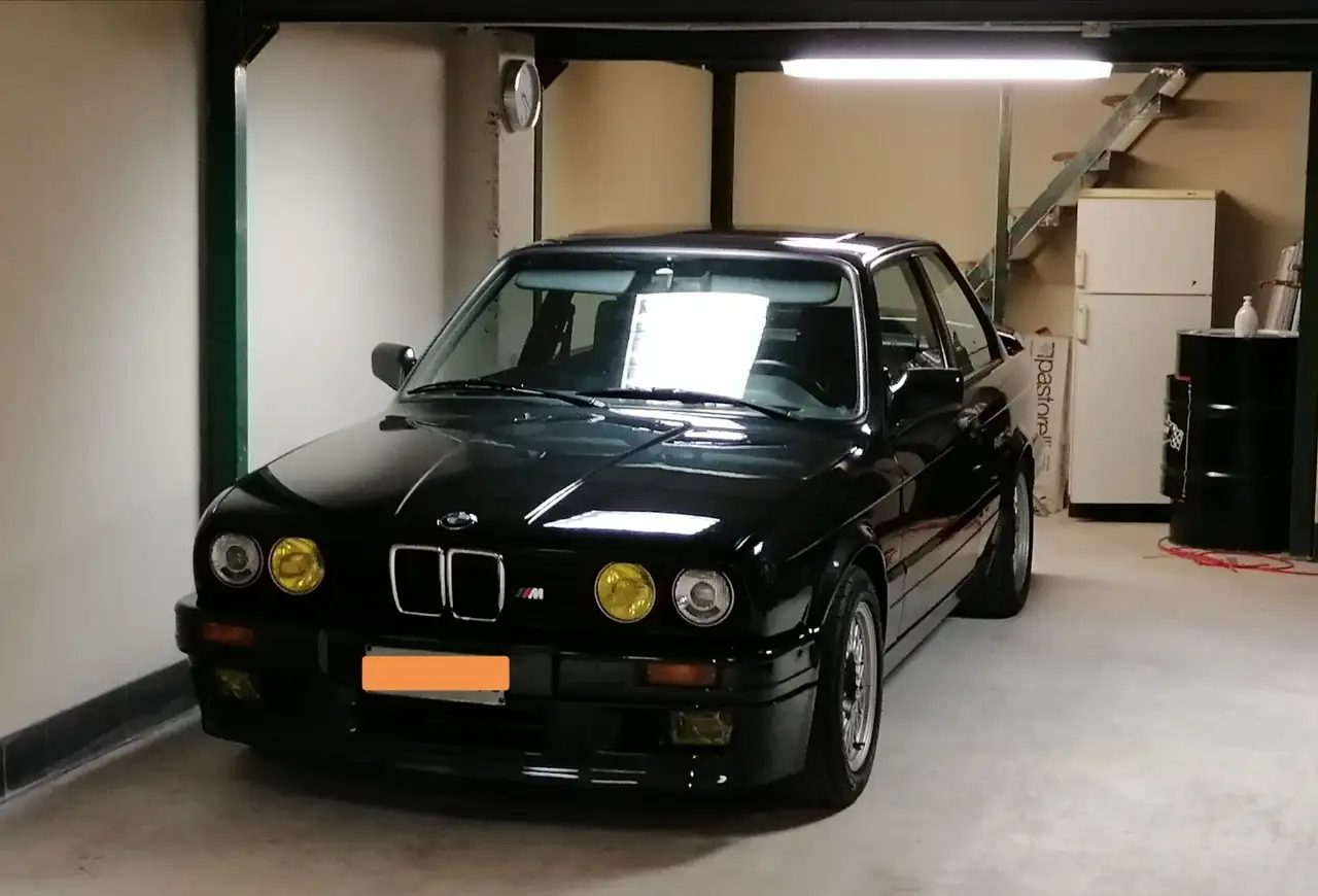 BMW 320is, foto 1