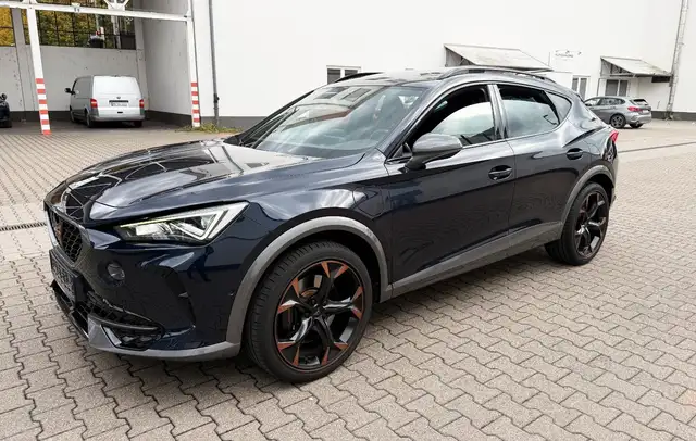 Cupra Formentor VZ e Hybrid ACC/DCC/PANO/AHK/R CAM