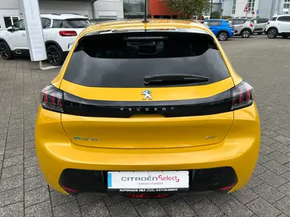 Annonce voiture d'occasion Peugeot e-208 - CARADIZE